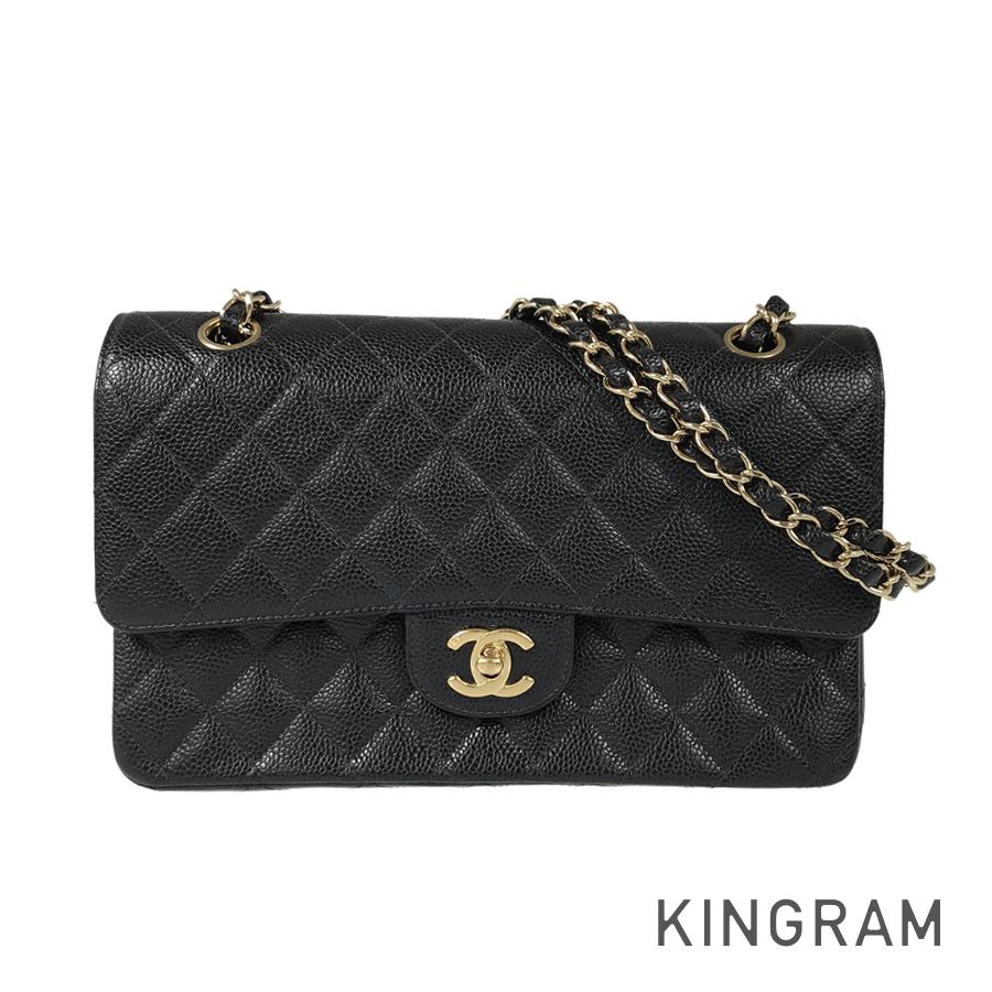 CHANEL Matelasse Shoulder bag