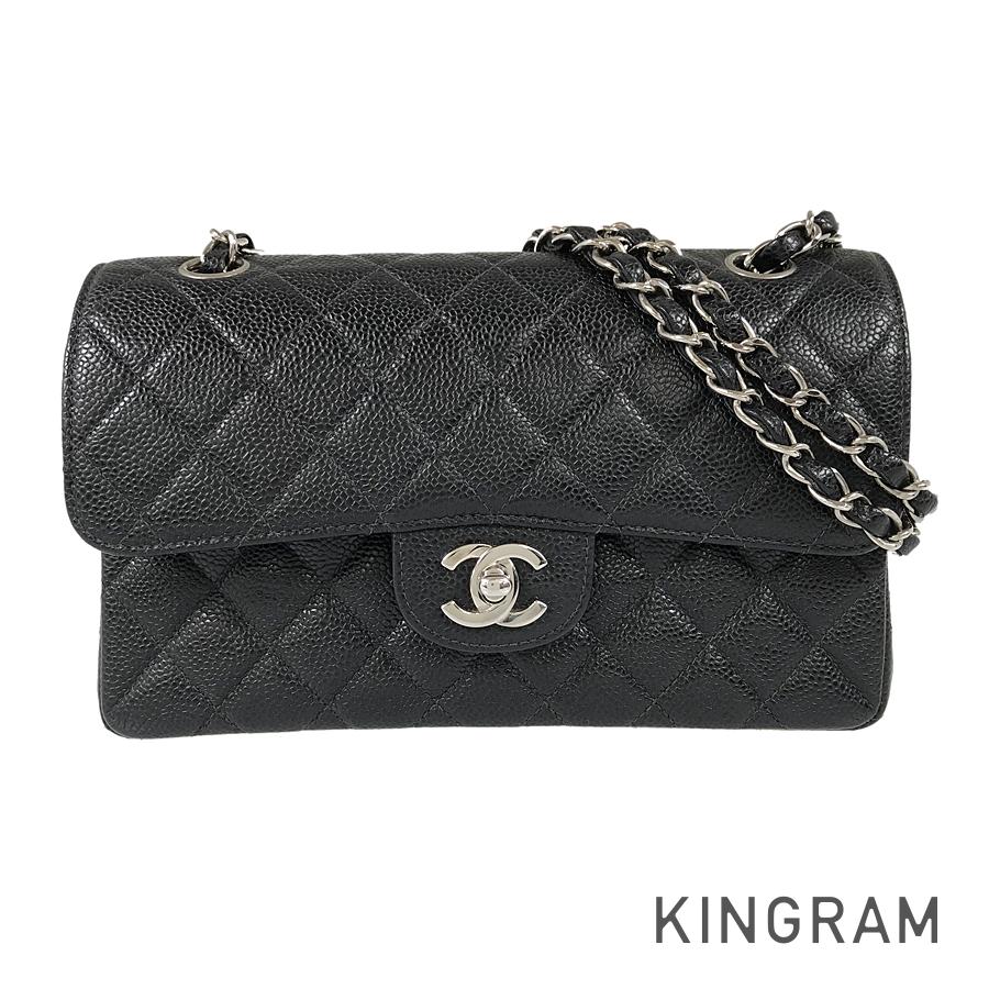 CHANEL Matelasse 23 Shoulder bag