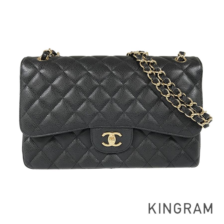 CHANEL Matelasse 30 Shoulder bag