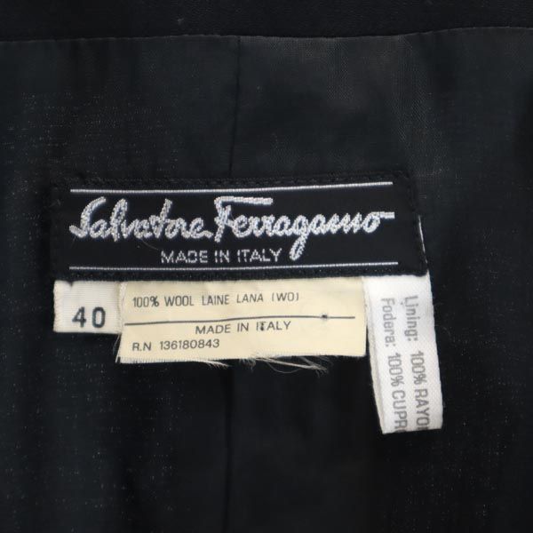 Salvatore Ferragamo ノーカラージャケット 42 Salvatore Ferragamo Made in Italy wool No color jacket 40
