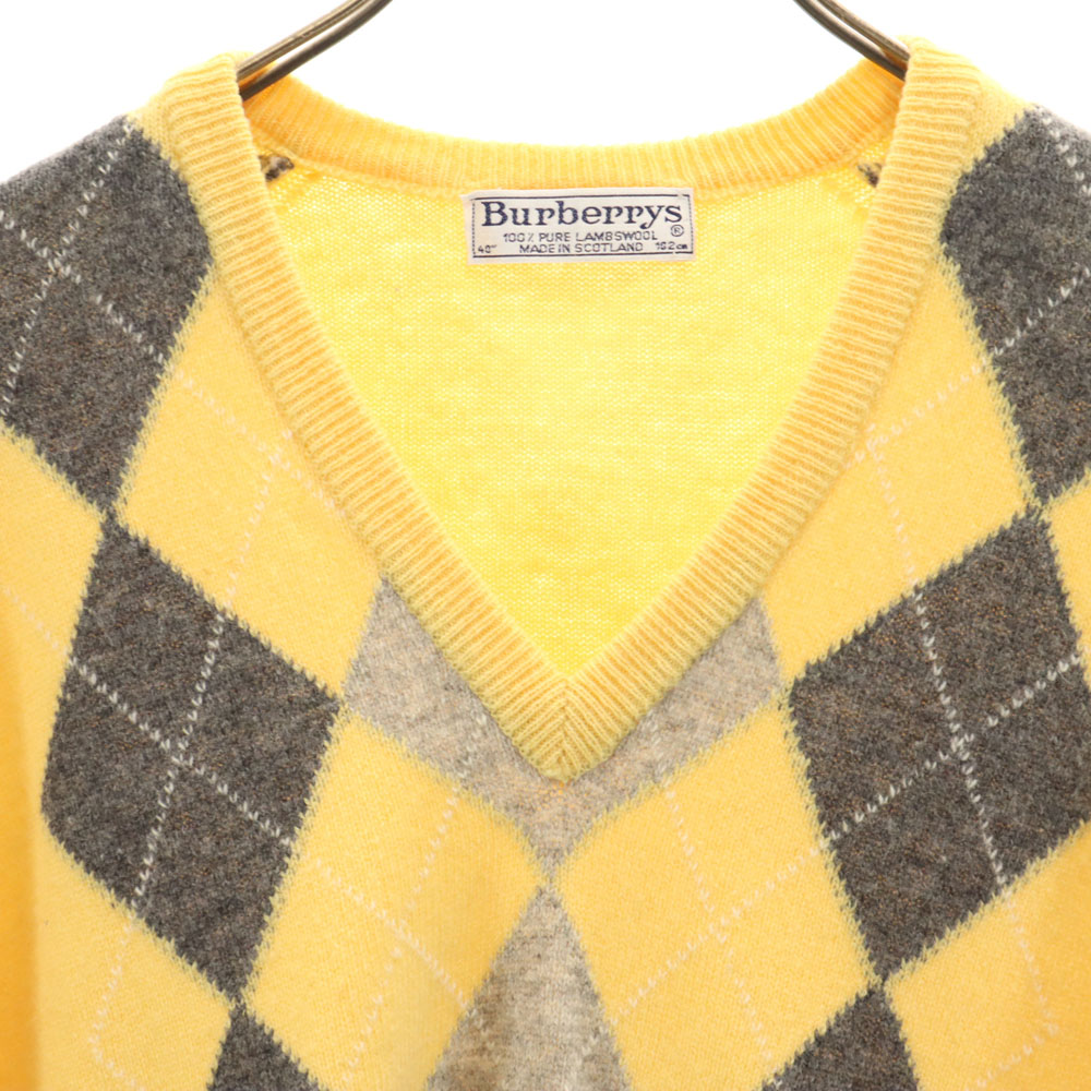 Burberrys 90s Made in Scotland Old Argyle Pattern Long sleeve V