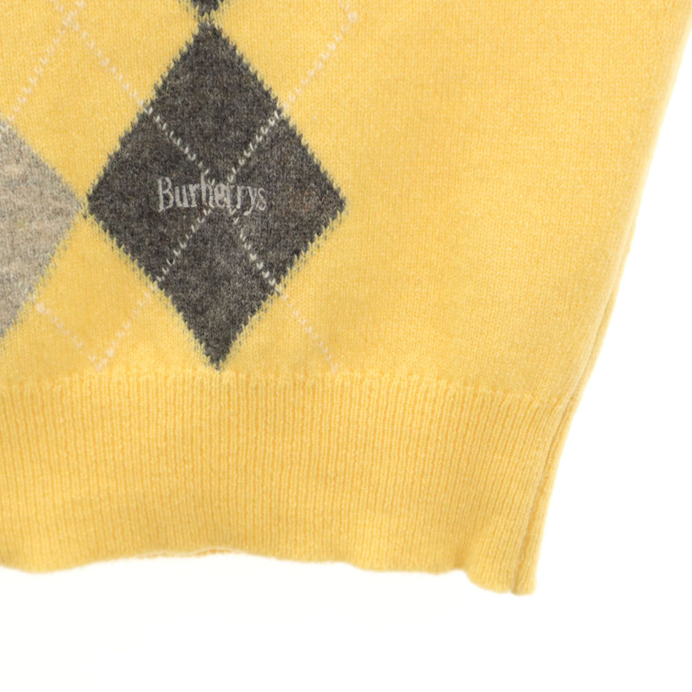 Burberrys 90s Made in Scotland Old Argyle Pattern Long sleeve V