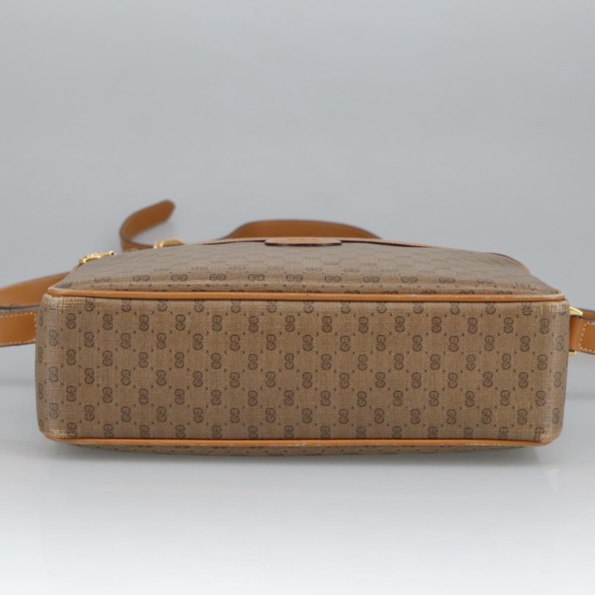 GUCCI Micro GG Supreme Shoulder Bag PVC Leather Beige Gold