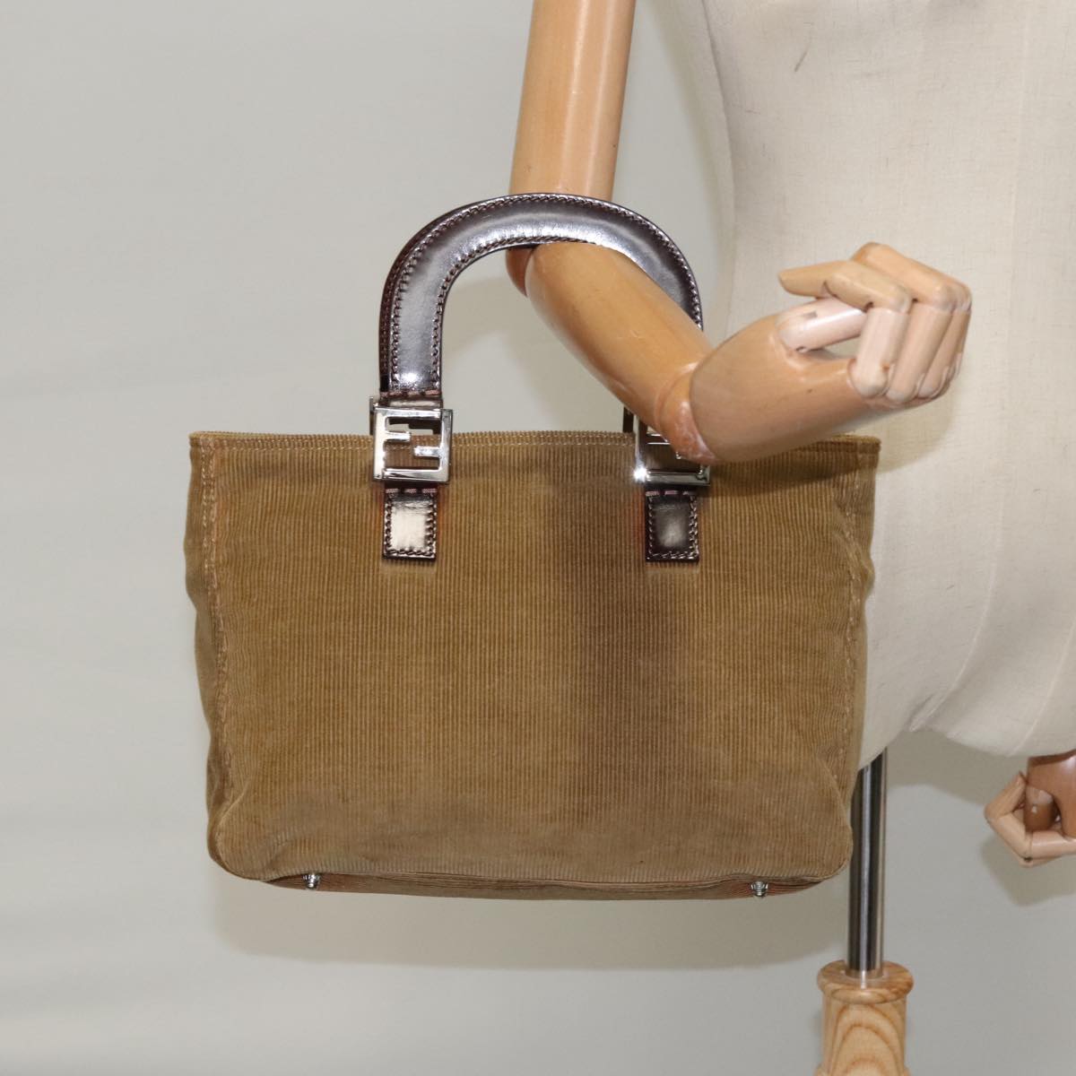 Fendi ロゴプリント ハンドバッグ 350527258_1.jpg