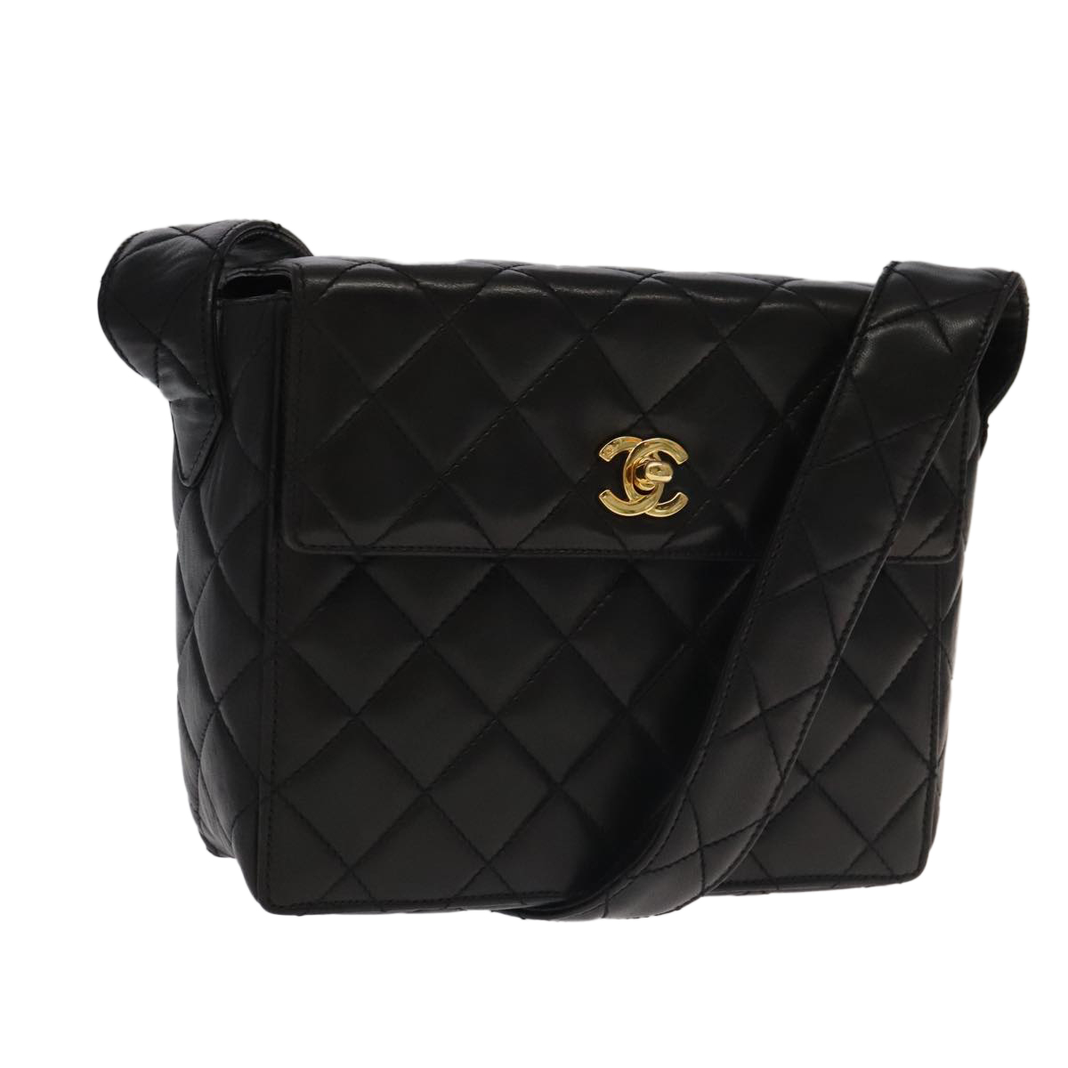 CHANEL Matelasse Shoulder Bag Lamb Skin Black Gold CC Auth 104998A