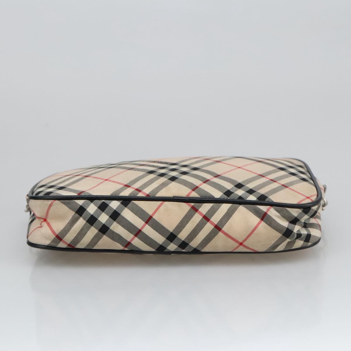 【美品】Burberry Blue Label チェック柄ポーチ 美品 BURBERRY BLUE LABEL ♡チェック柄トップス - メルカリ