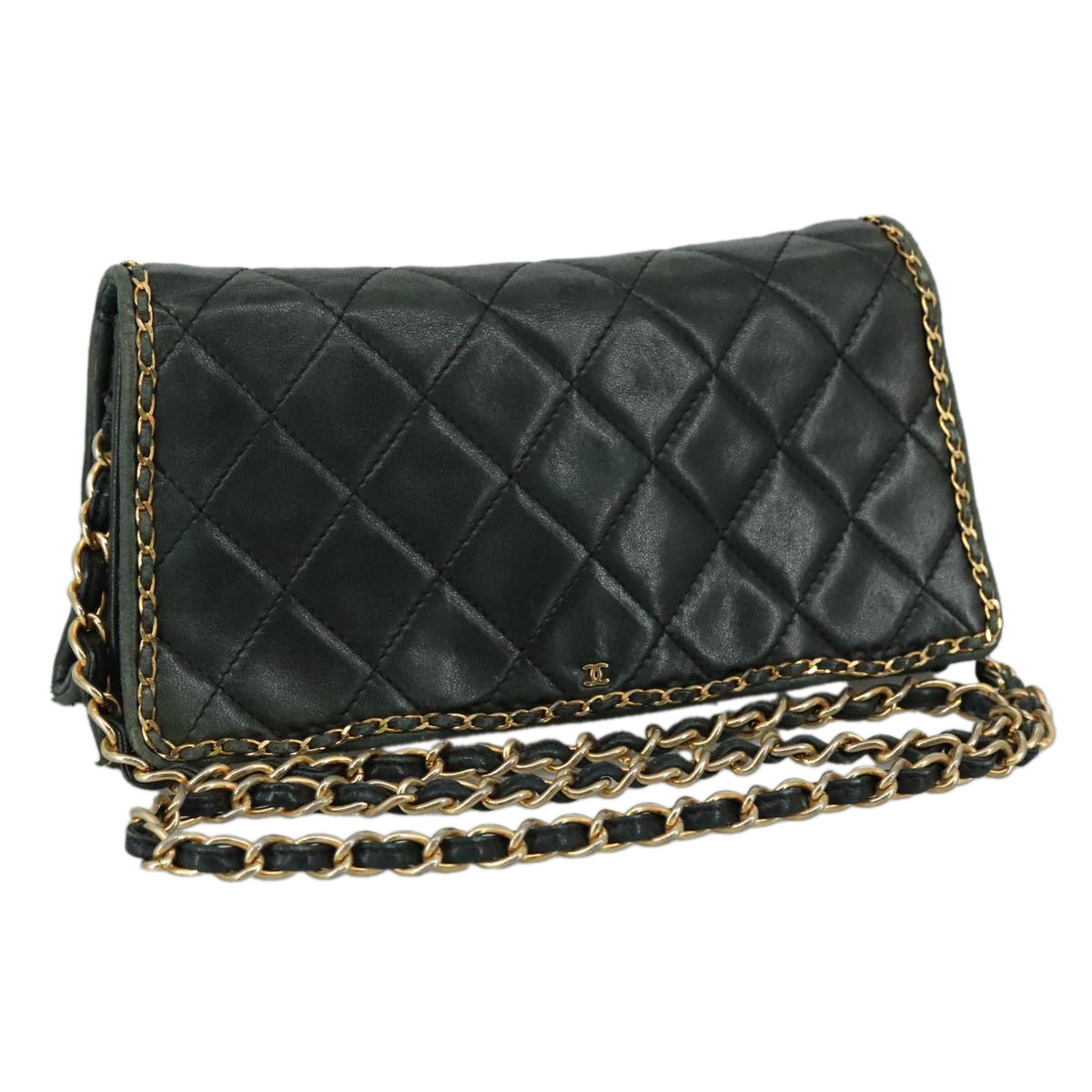 CHANEL Chain Shoulder Bag Leather Black CC Auth 106420