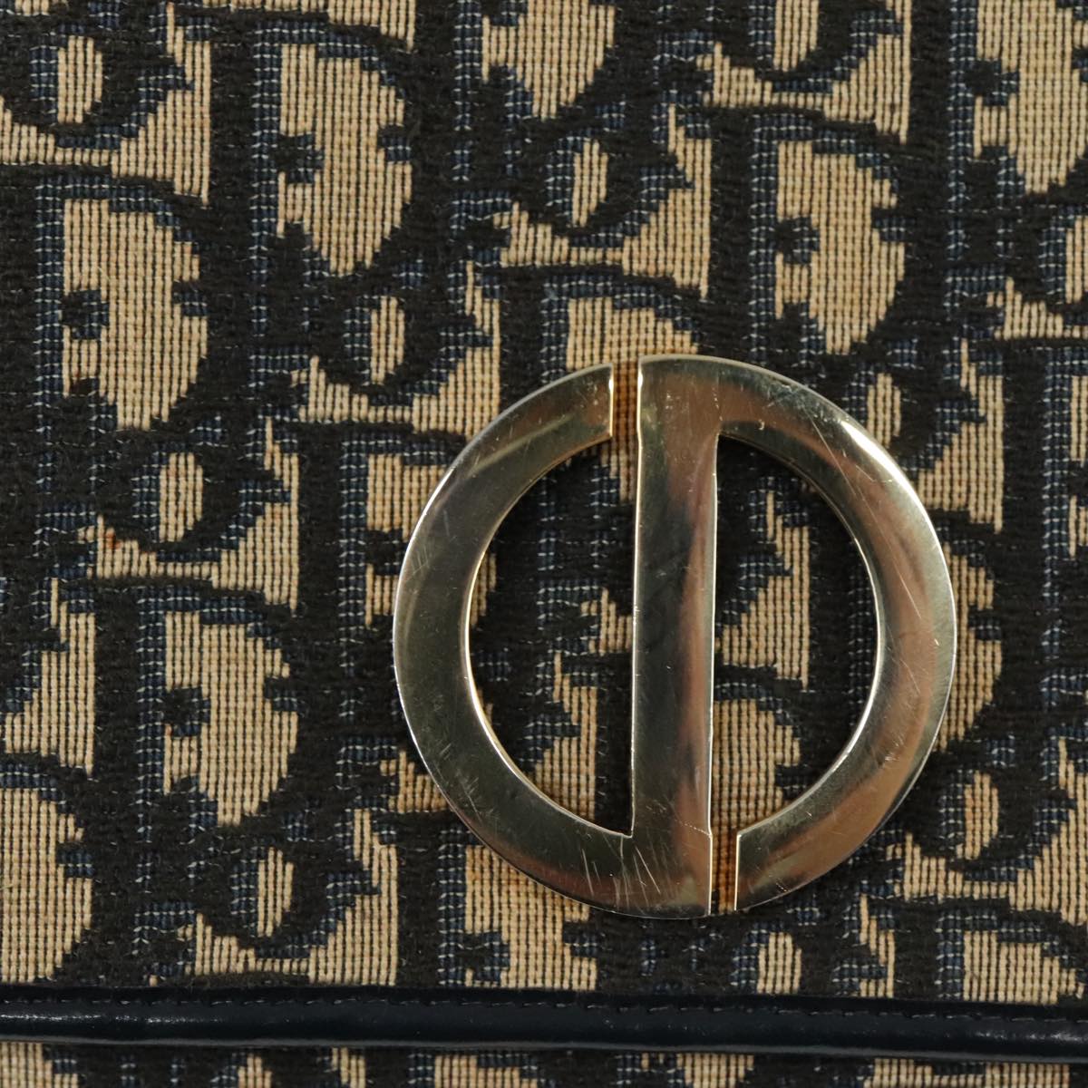 dior ゴールドバックル ディオールが心華やぐホリデーシーズンセレクションを発表