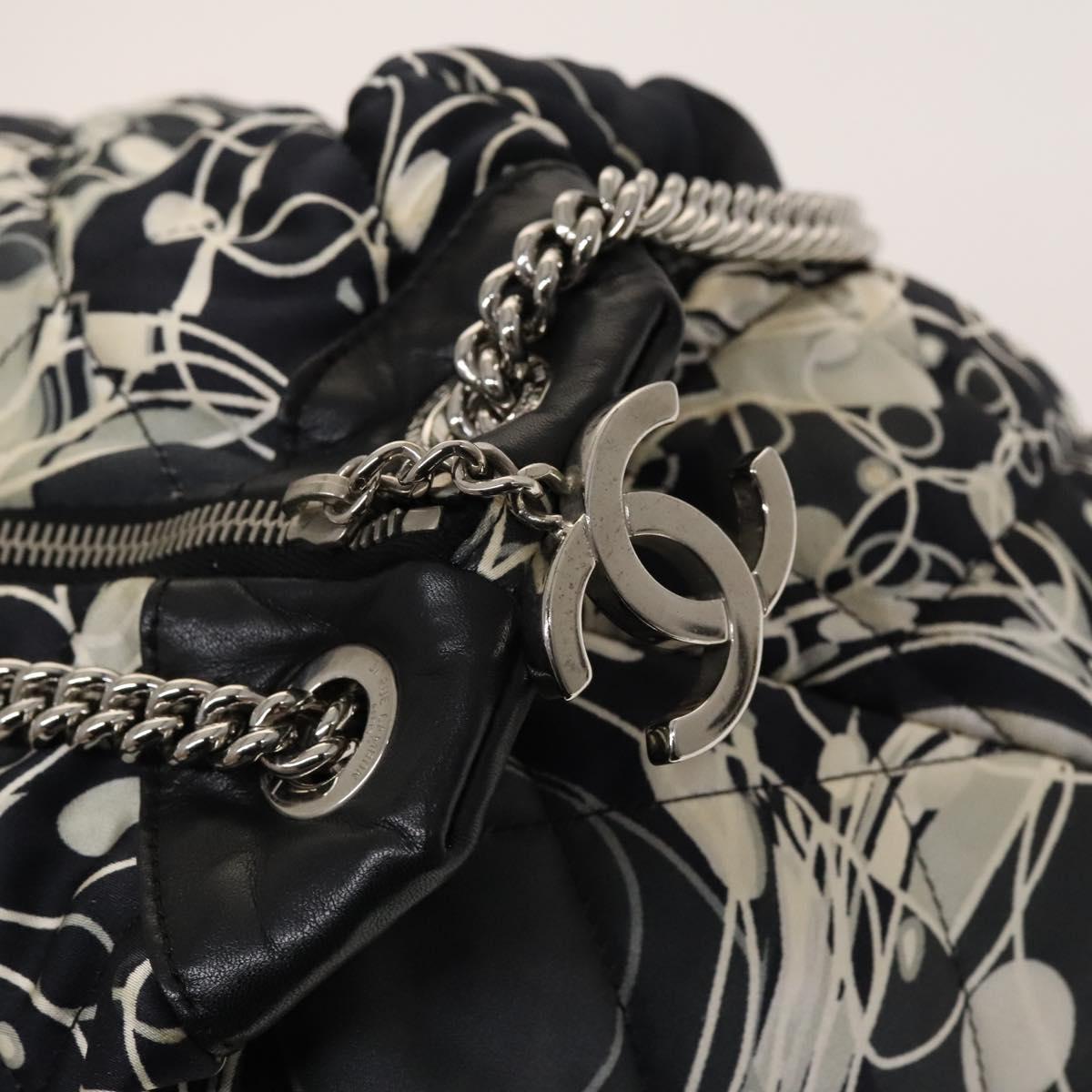リ CHANEL Matelasse Chain Shoulder Bag Silk Black Silver CC Auth