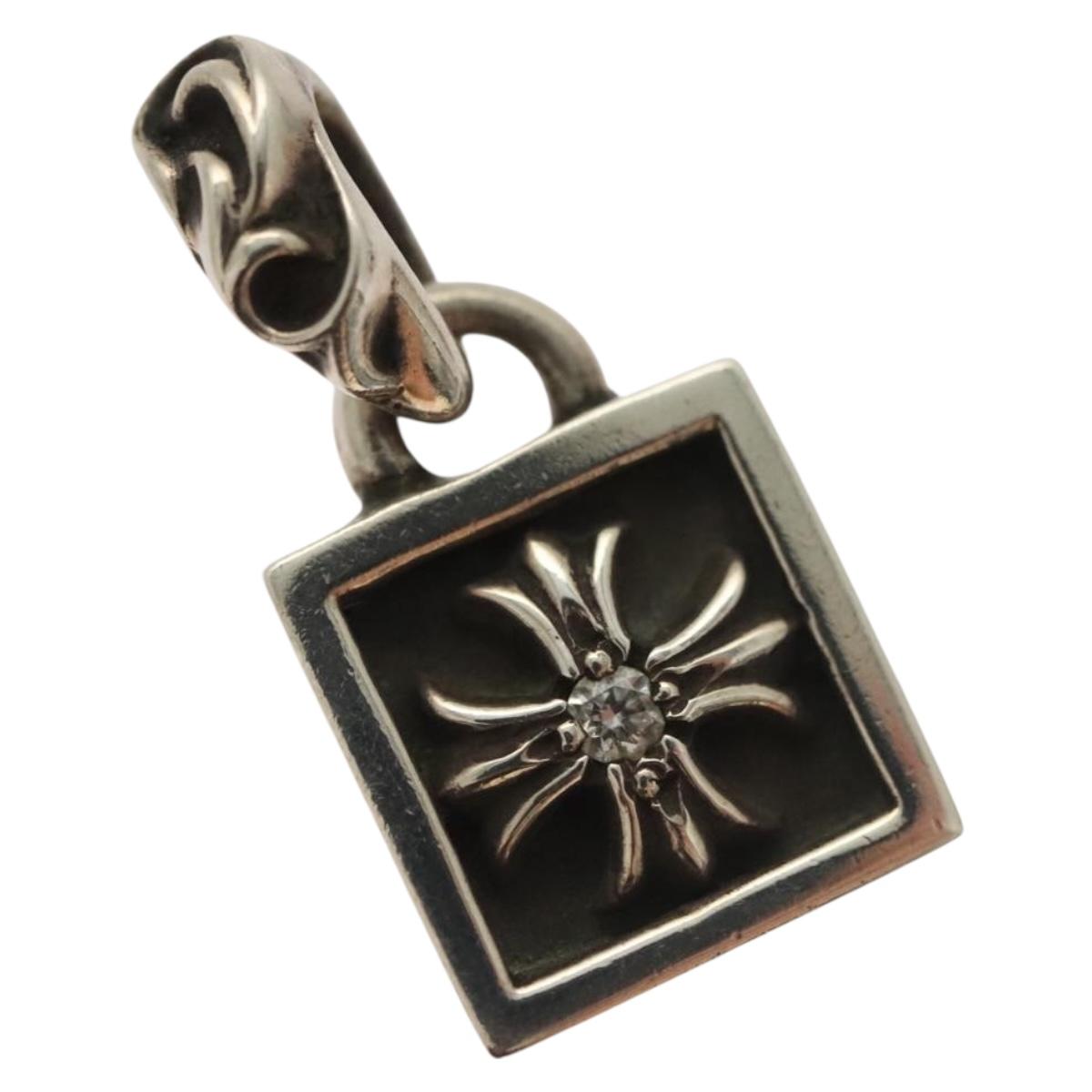 アクセサリー CHROME HEARTS silver925 pendant top Chrome Hearts Framed CH Plus 1 Diamond Pendant Top Ag925 Silver