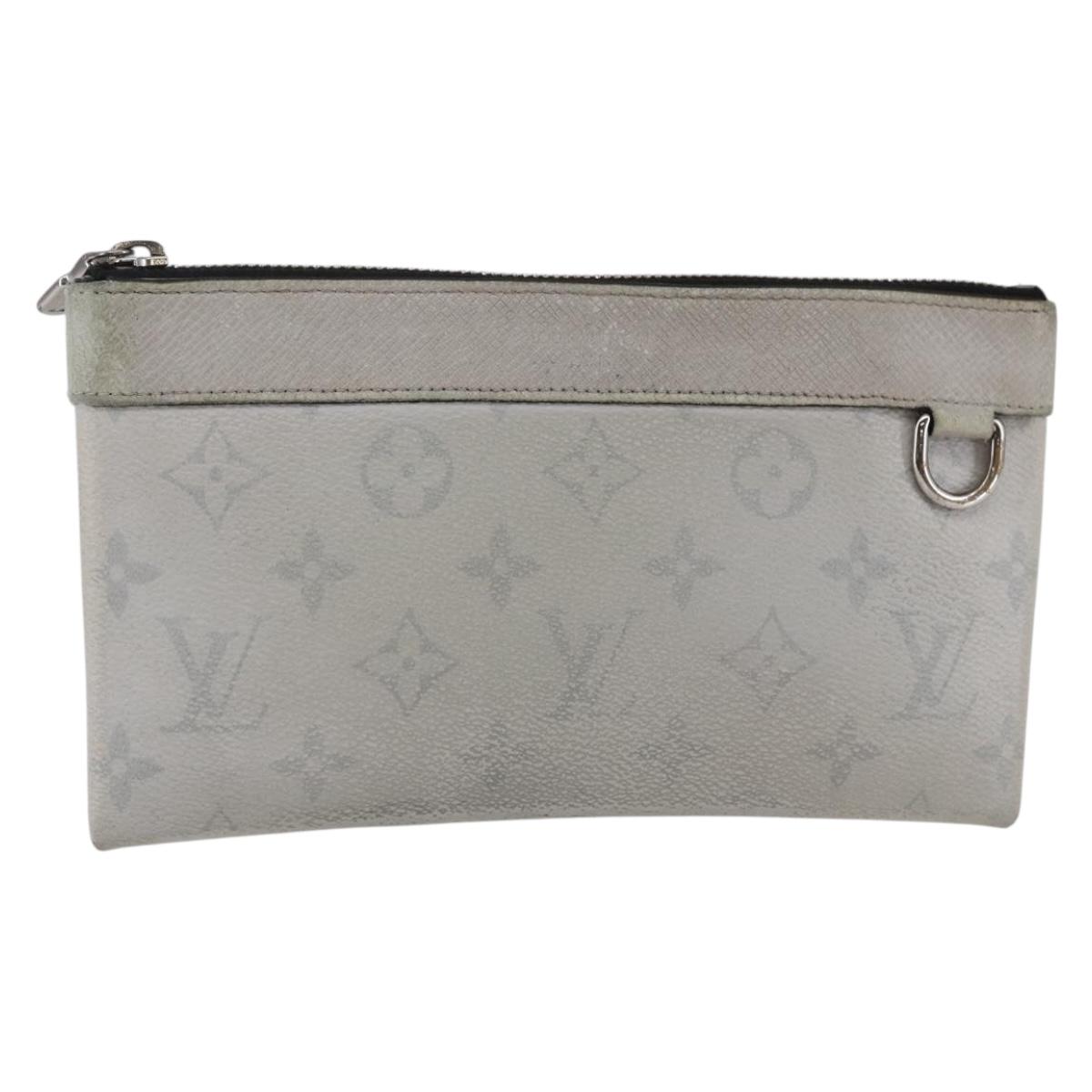 LOUIS VUITTON Monogram Taigarama Pochette Discovery PM Gray M30279
