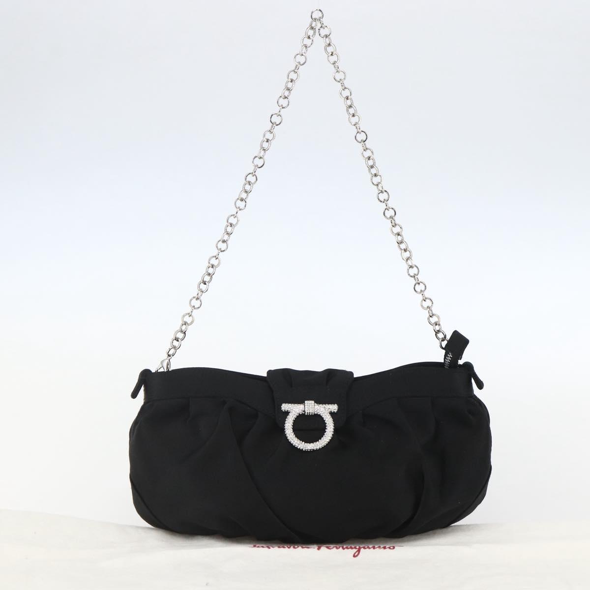 Salvatore Ferragamo ブラックパーティーバッグ Salvatore Ferragamo Gancini Chain Shoulder Bag Satin Black Silver