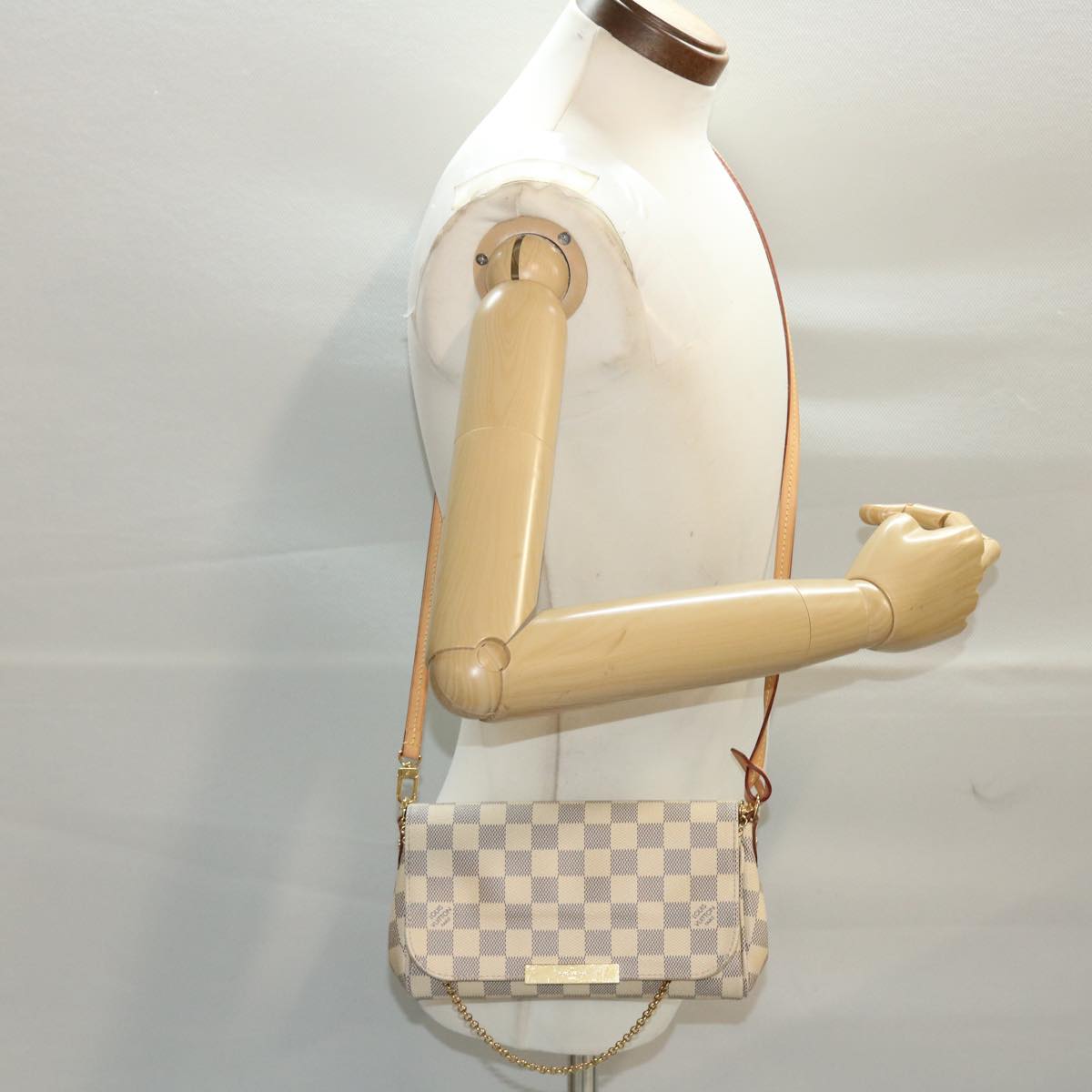 LOUIS VUITTON Damier Azur Favorit PM Shoulder Bag 2way LOUIS VUITTON Damier Azur Favorit PM Shoulder Bag 2way