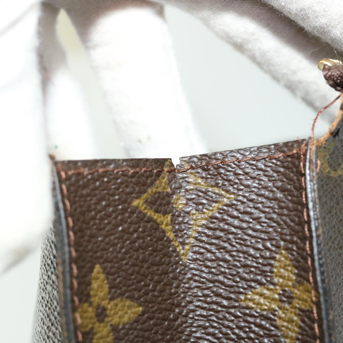 LOUIS VUITTON Monogram Poche Toilette 26 Pouch M47542 LV