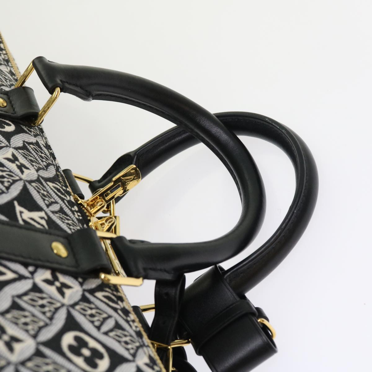 バスカヴィル　コテカ Louis Vuitton Twist One Handle BB Bag - Couture USA