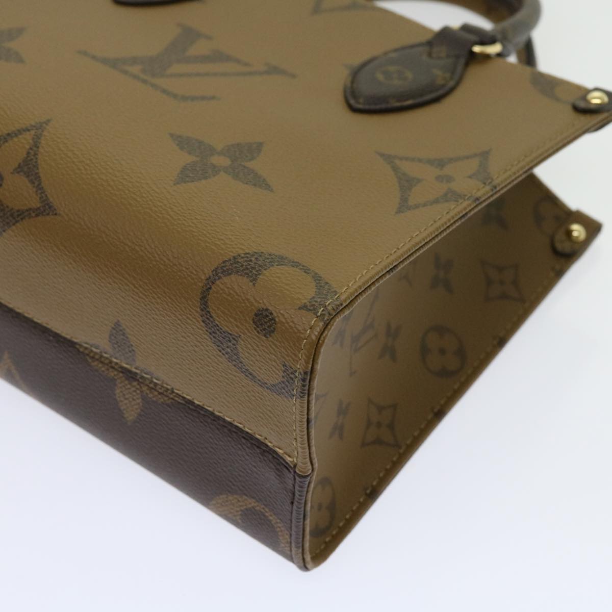 Louis Vuitton ルイ・ヴィトン LOUIS VUITTON Monogram Reverse On The Go PM Hand Bag M46373