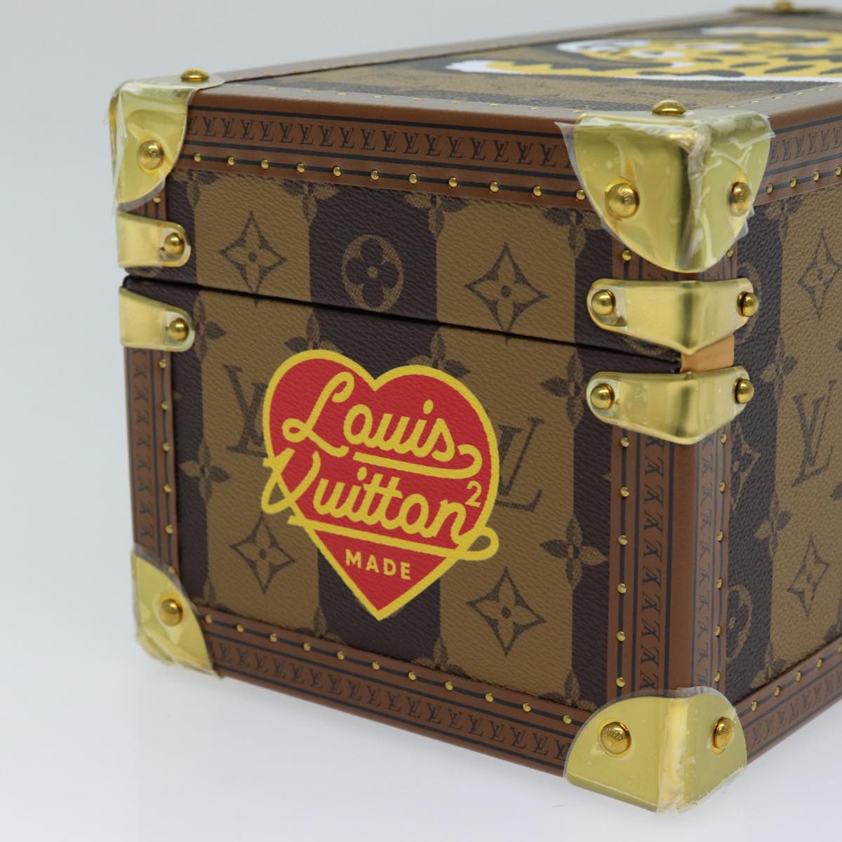 LOUIS VUITTON Monogram LVxNIGO Coffret Accessories Box LOUIS VUITTON Monogram LVxNIGO Coffret Accessories Box