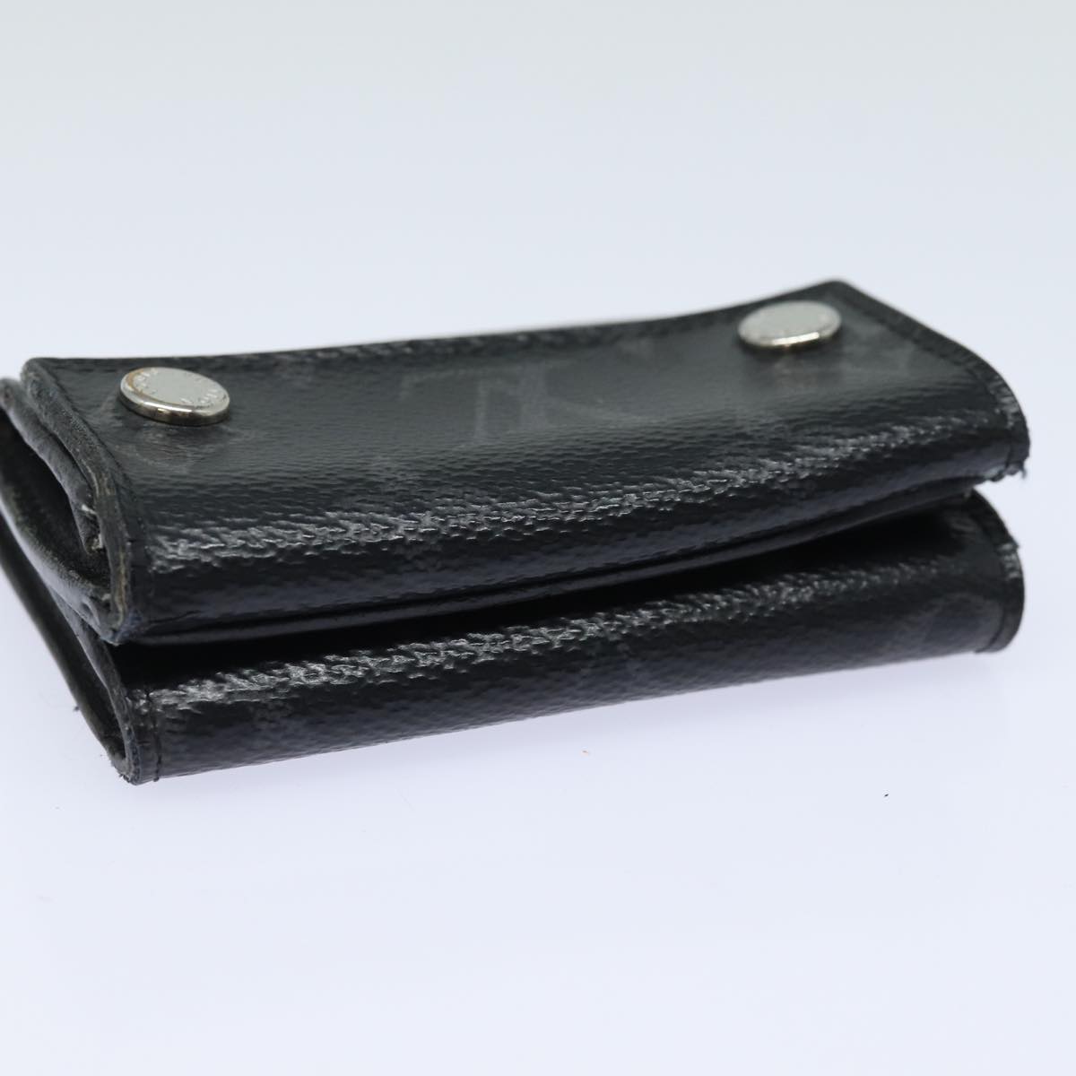 LOUIS VUITTON Monogram Eclipse Discovery Compact Wallet  display picture 1