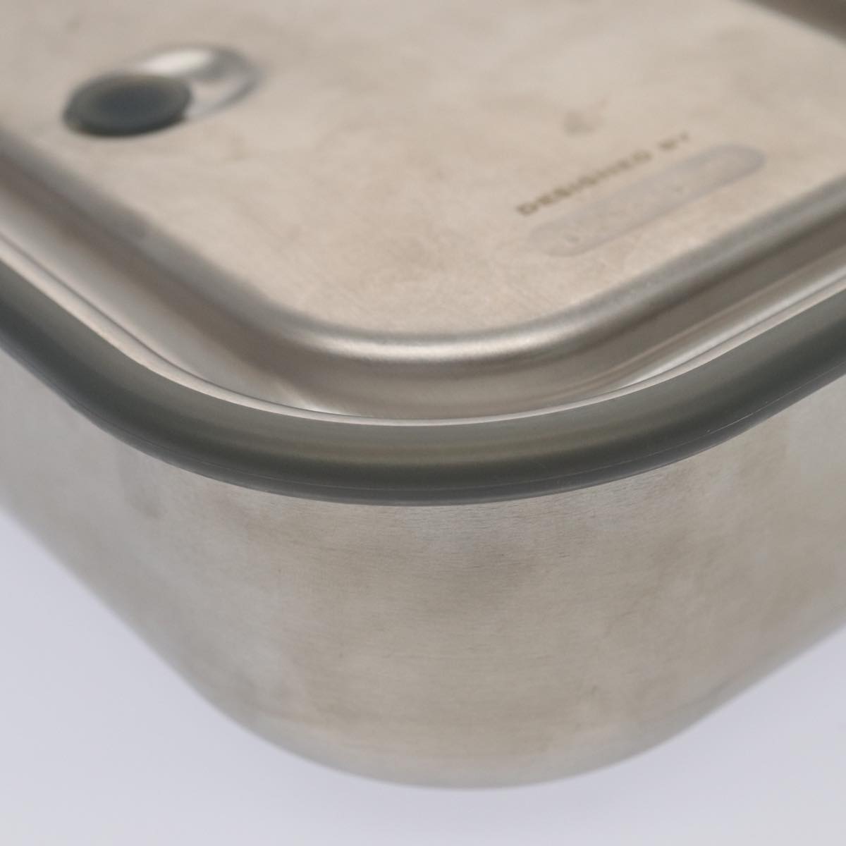 PRADA LUNCH BOX OUTDOOR COLLECTION BLACK BLUM ACCIAIO 2UP001