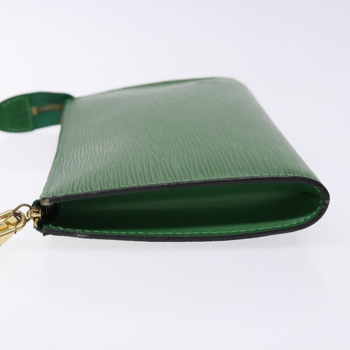 LOUIS VUITTON Epi Pochette Accessoires Pouch Vintage Green M52984