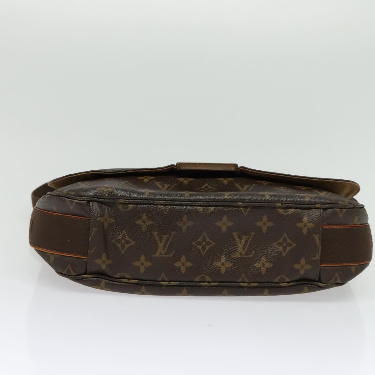 LOUIS VUITTON Monogram Messenger MM Bobourg Shoulder Bag M97038 LV