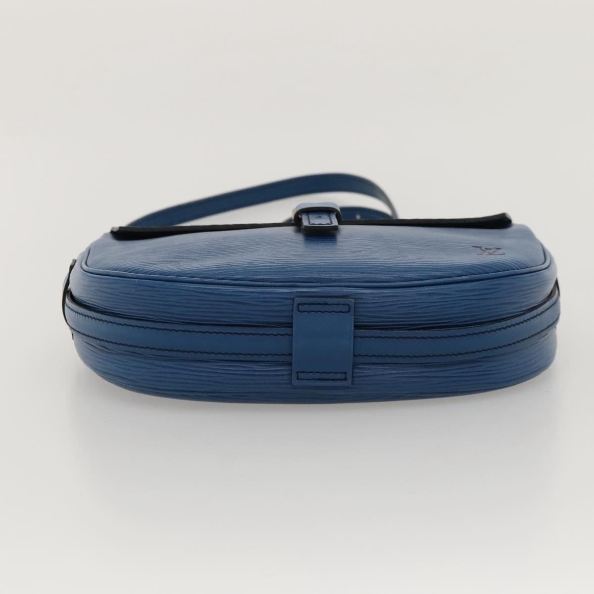 【夏のおでかけにどうぞ】LOUIS VUITTON★ショルダーバッグ 可愛さ溢れるひよこ】LOUIS VUITTON☆OnTheGoショルダーバッグ