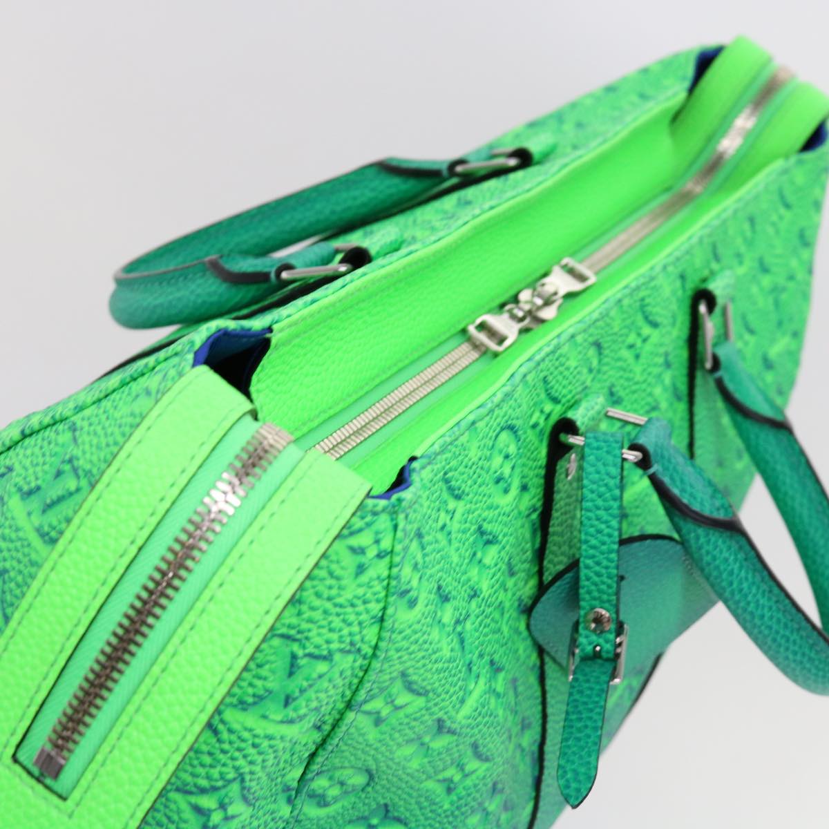 LOUIS VUITTON Monogram Illusion Keepall Tote Bag Neon Green LOUIS VUITTON Monogram Illusion Keepall Tote Bag Neon Green
