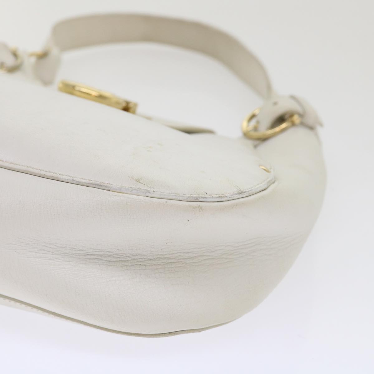 Salvatore Ferragamo Gancini Shoulder Bag Leather White AU-21