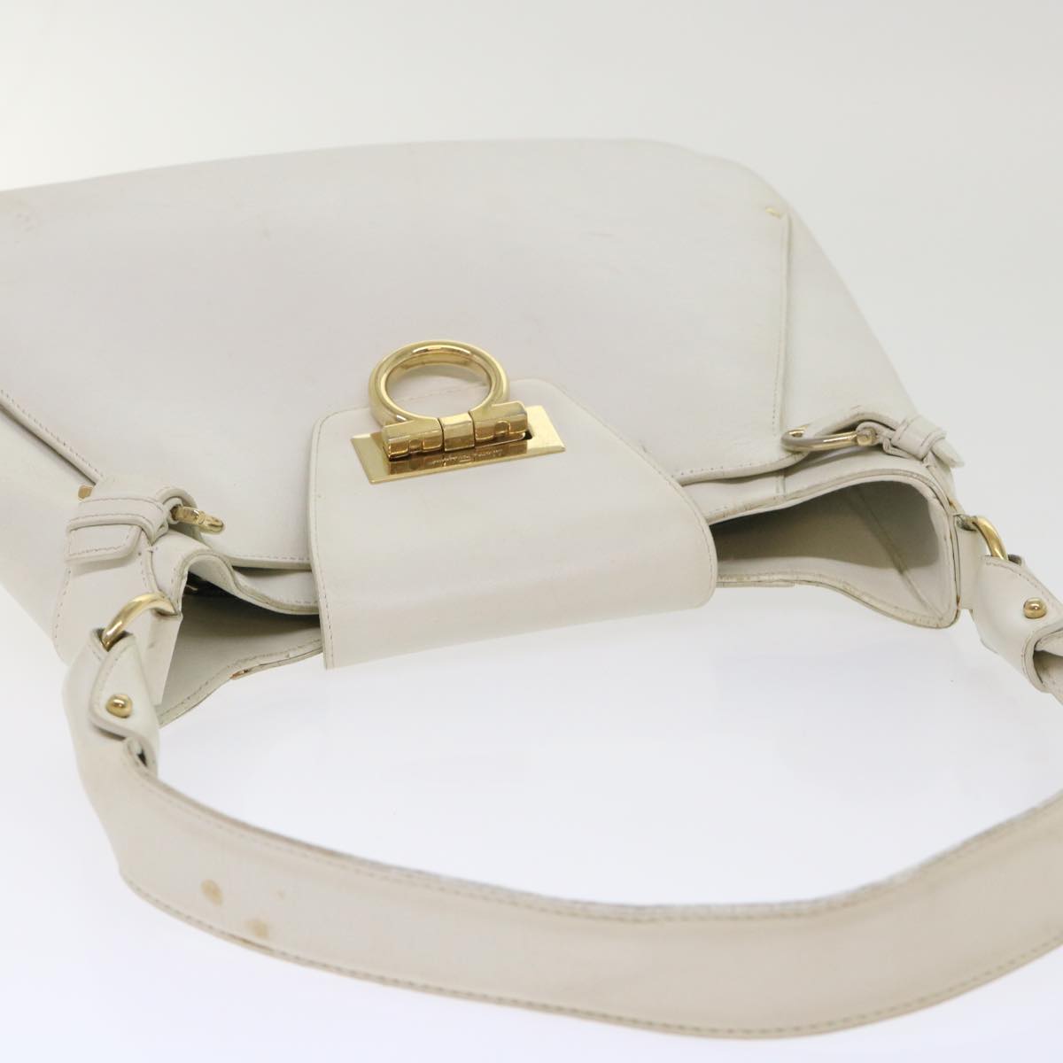 Salvatore Ferragamo Gancini Shoulder Bag Leather White AU-21