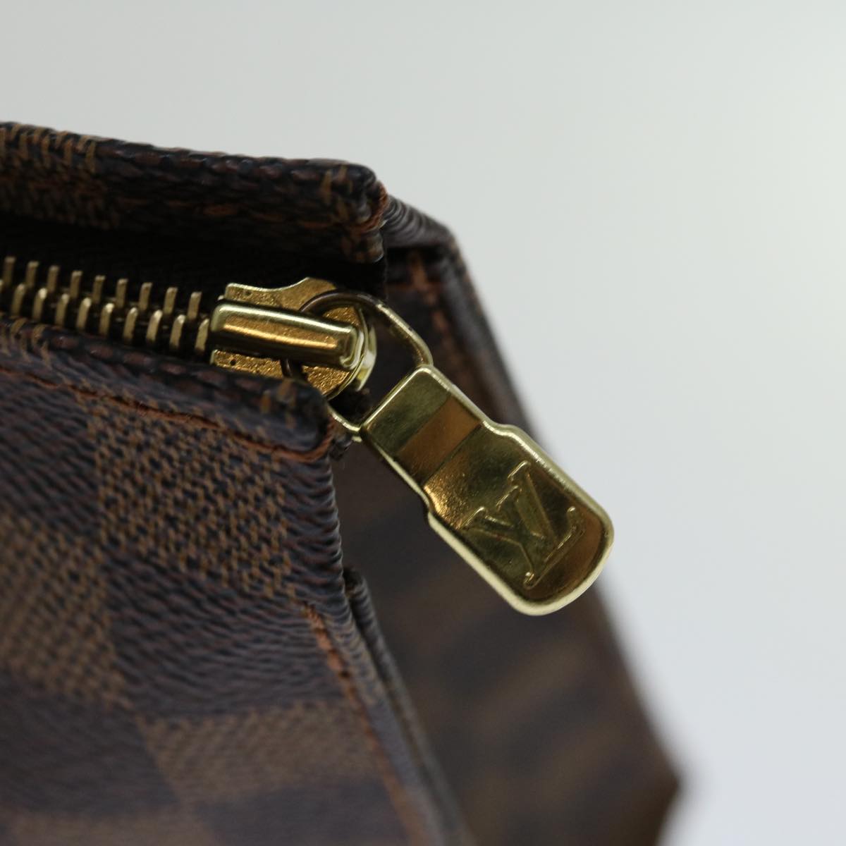 ルイヴィトン　トイレタリーバッグ Toiletry Bag Monogram Canvas - Travel | LOUIS VUITTON