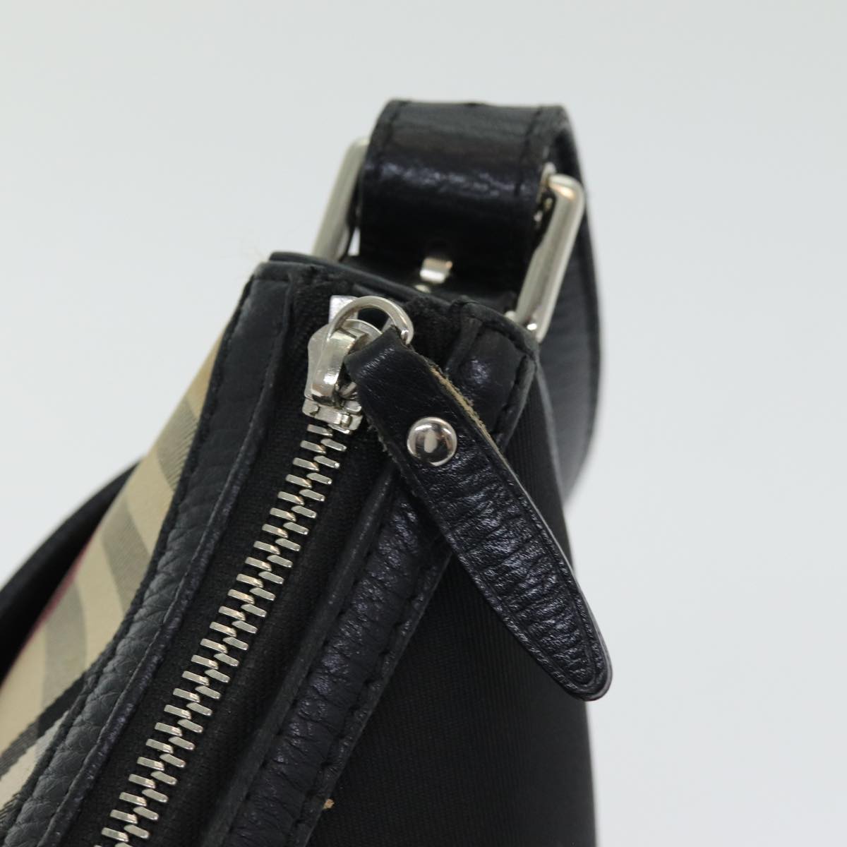 BURBERRY Nova Check Shoulder Bag Nylon Black Beige Auth
