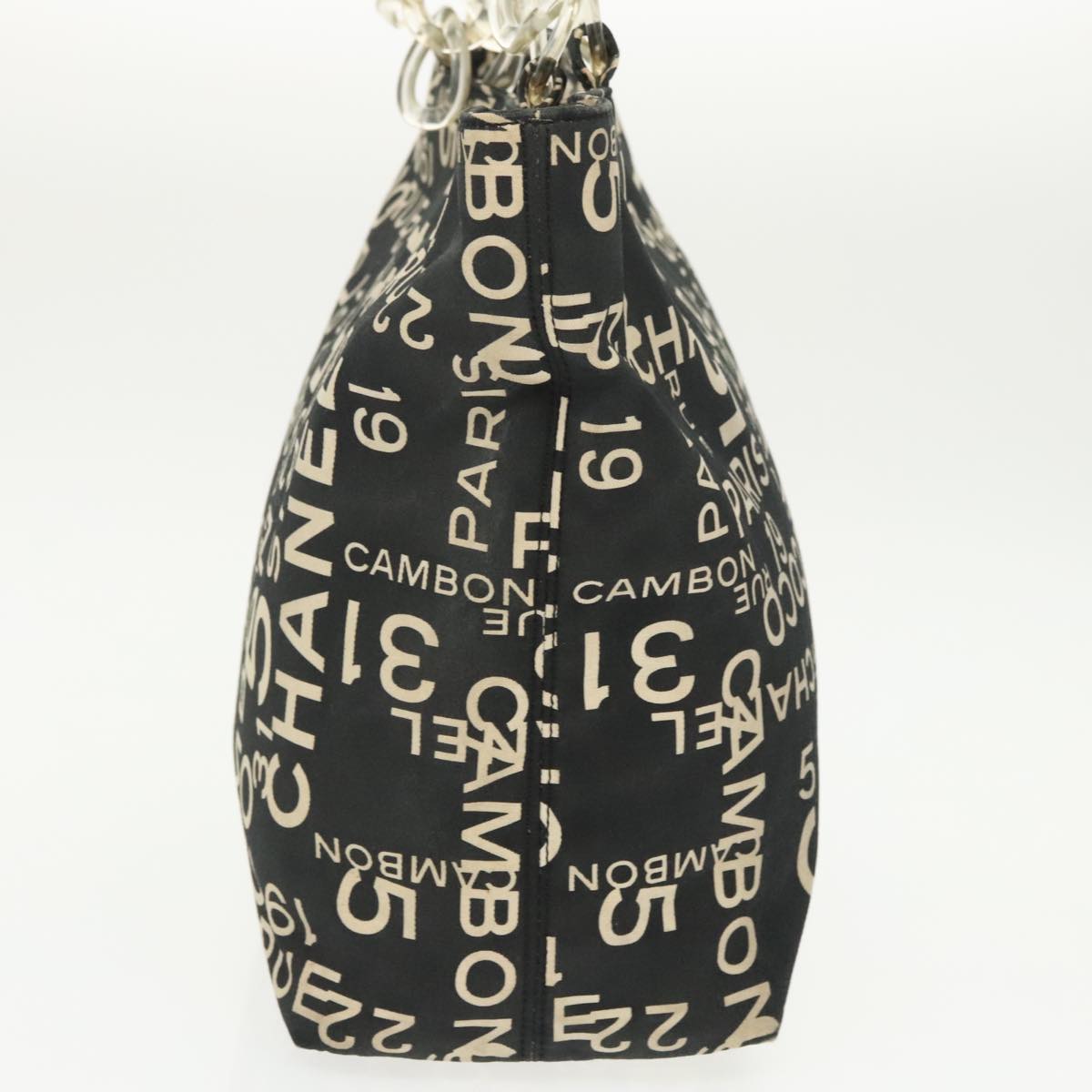 CHANEL シャネル　　新品未使用 シャネル(CHANEL)シャネル ココマーク 三つ折り財布 財布