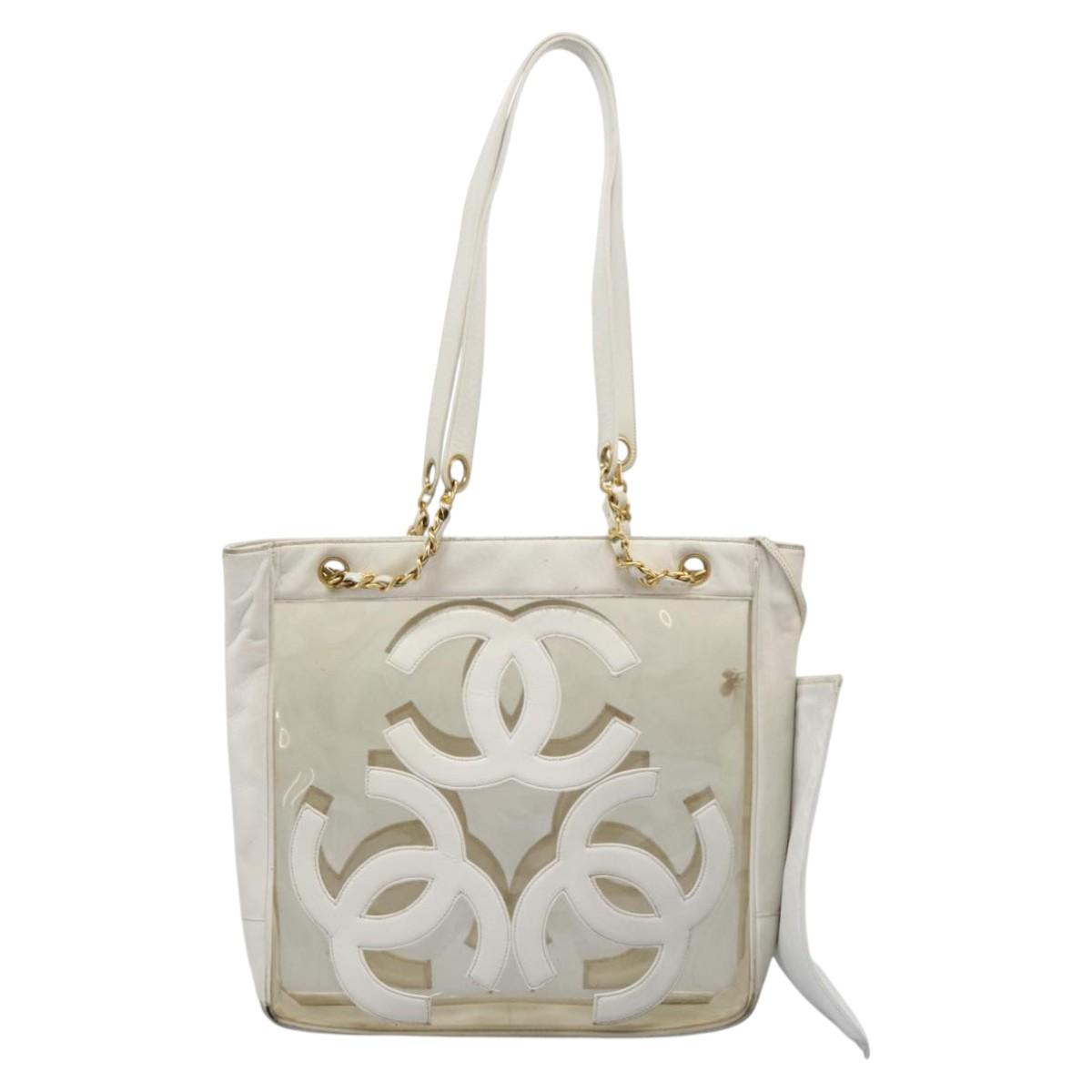 cocoページ CHANEL Triple Coco Chain Tote Bag Vinyl Leather White Gold CC Auth