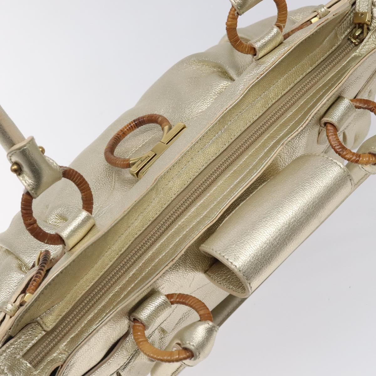 バッグ Salvatore Ferragamo LEATHER HAND BAG Ferragamo Studio soft bag (M) - Women | Ferragamo