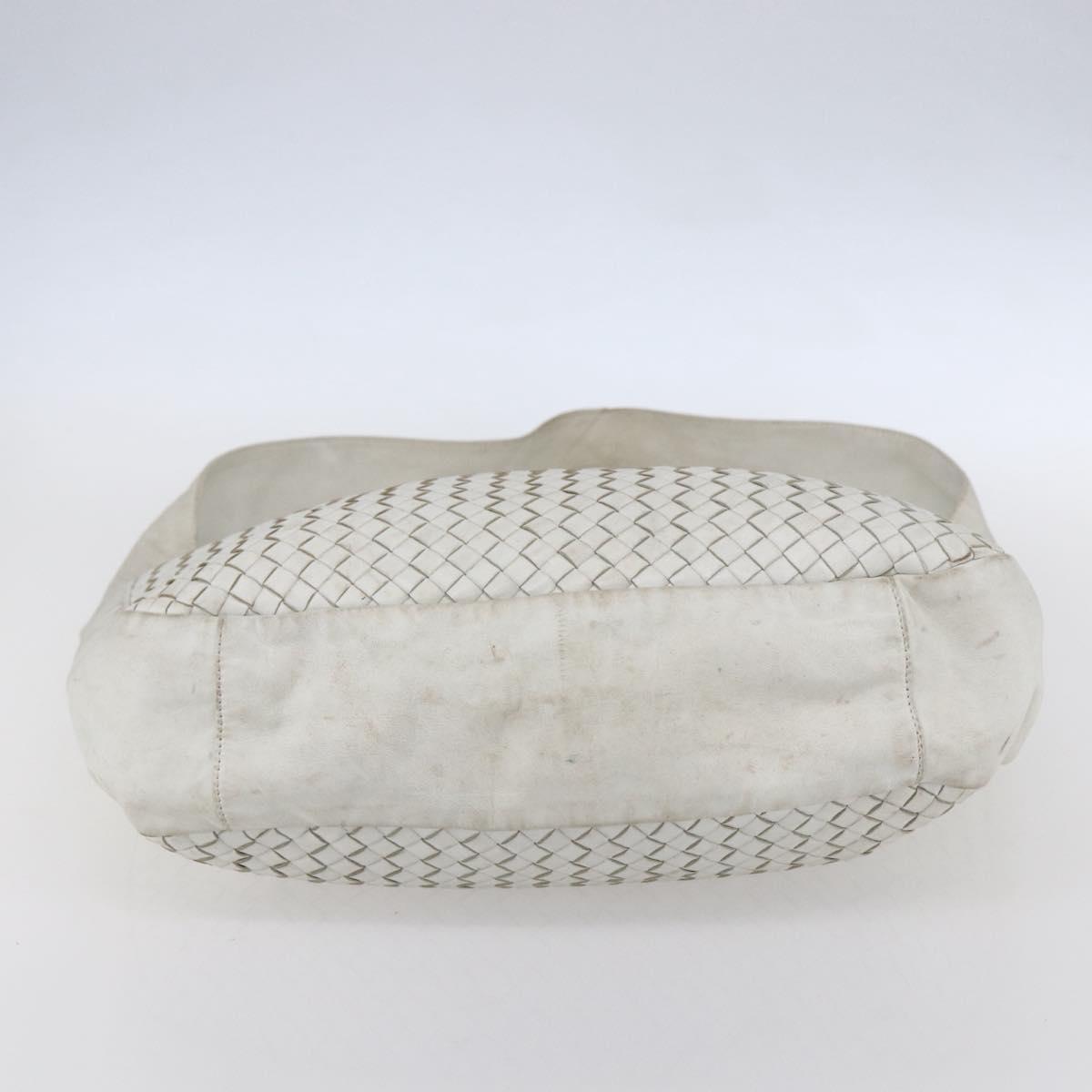 BOTTEGA VENETA INTRECCIATO Shoulder Bag Leather White Silver Auth
