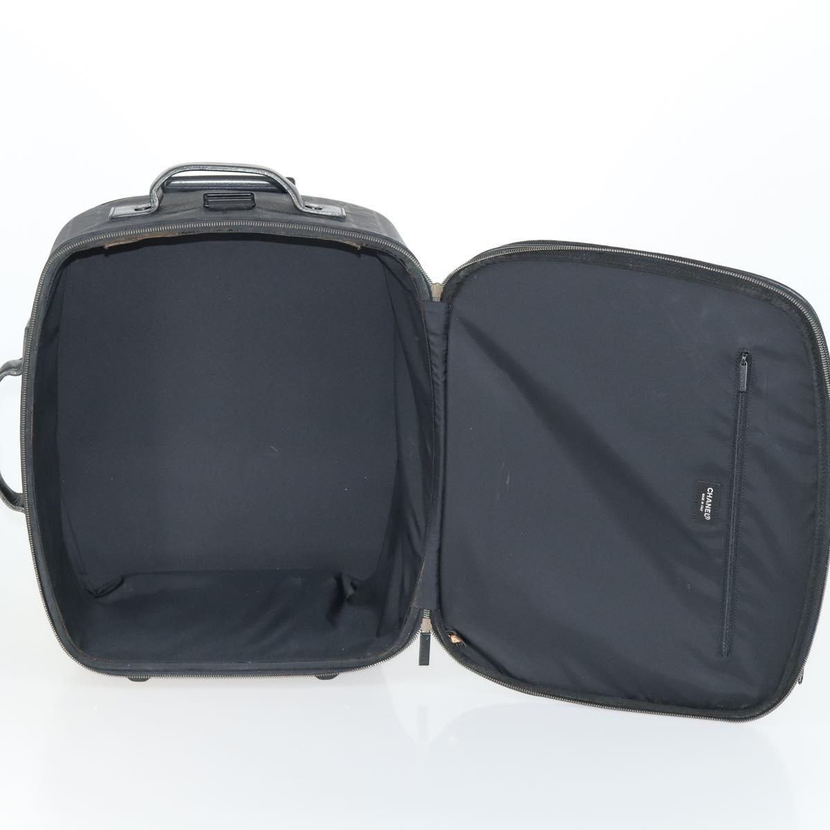 CHANEL ブラック ナイロン ケース CHANEL New Travel Line Suitcase Nylon Black CC Auth bs31796 | eBay