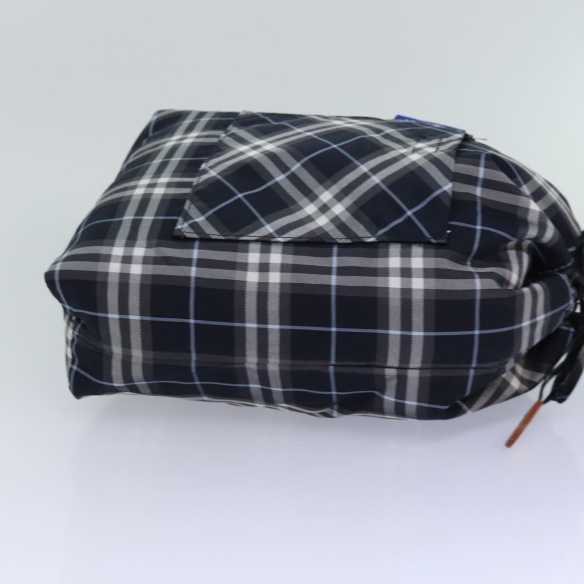 バッグ BURBERRY NOVA CHECK DRAWSTRING PURSE 0400022157159_SANDCHECK?wid=