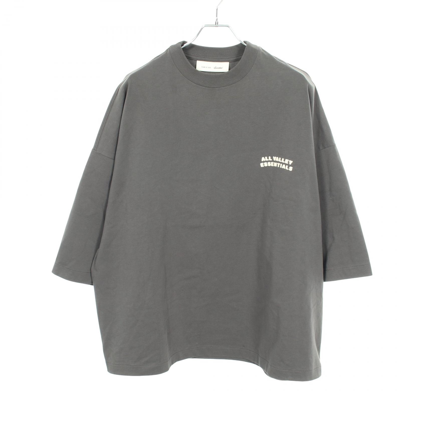 エフオージーエッセンシャルズ Tシャツ