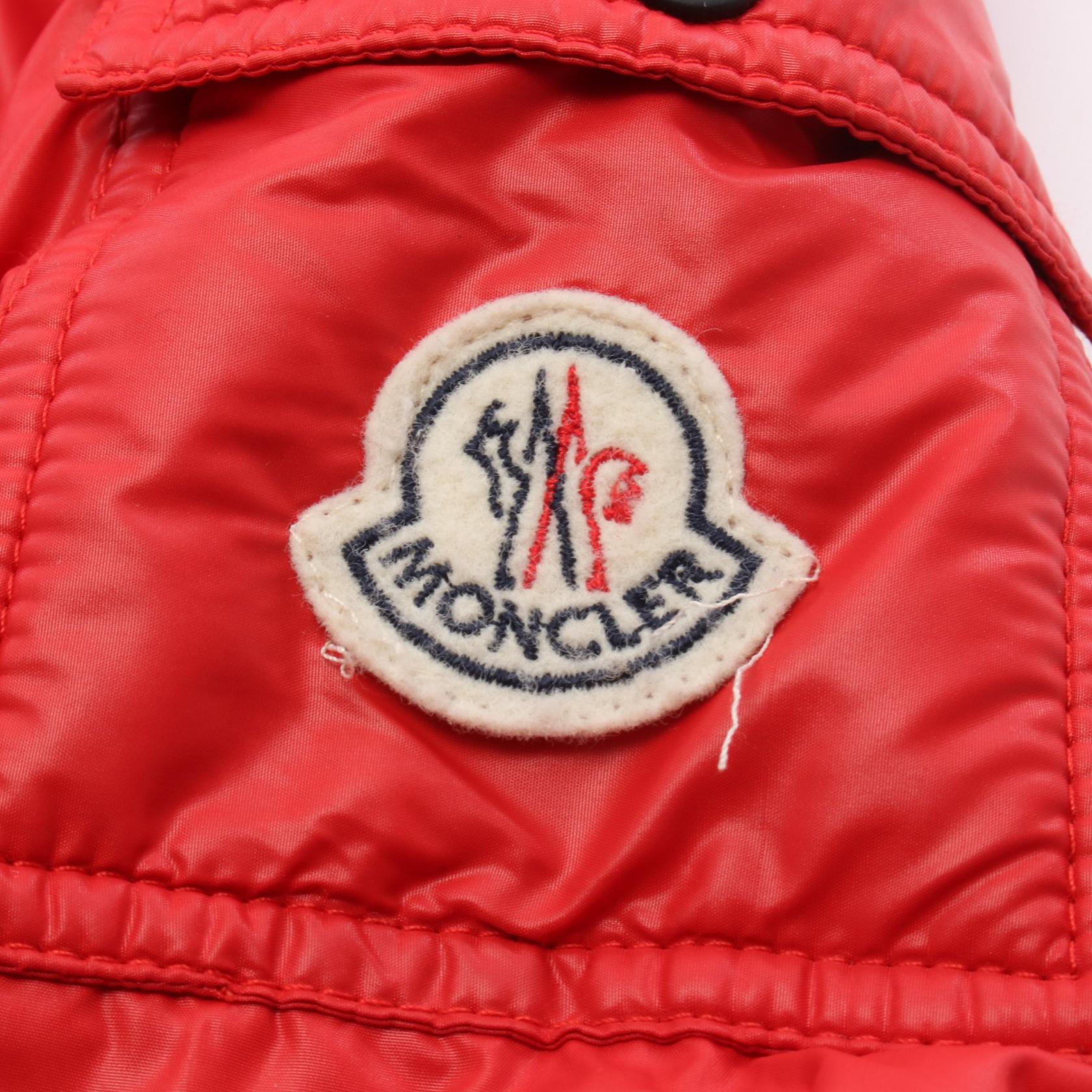 MONCLER Down jacket with Hood and Zipper Nylon Red #ANI10 Used