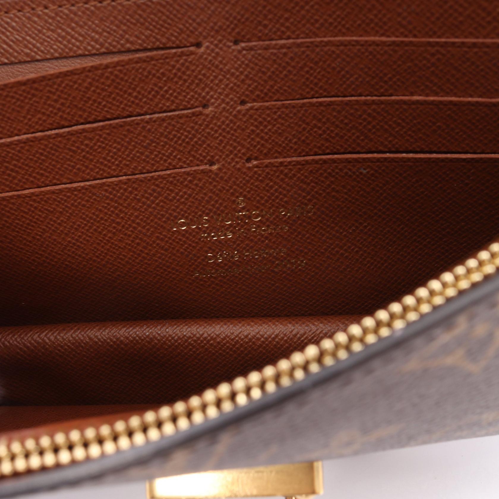 LOUIS VUITTON S-Lock Belt Pouch PM Crossbody bag M44667
