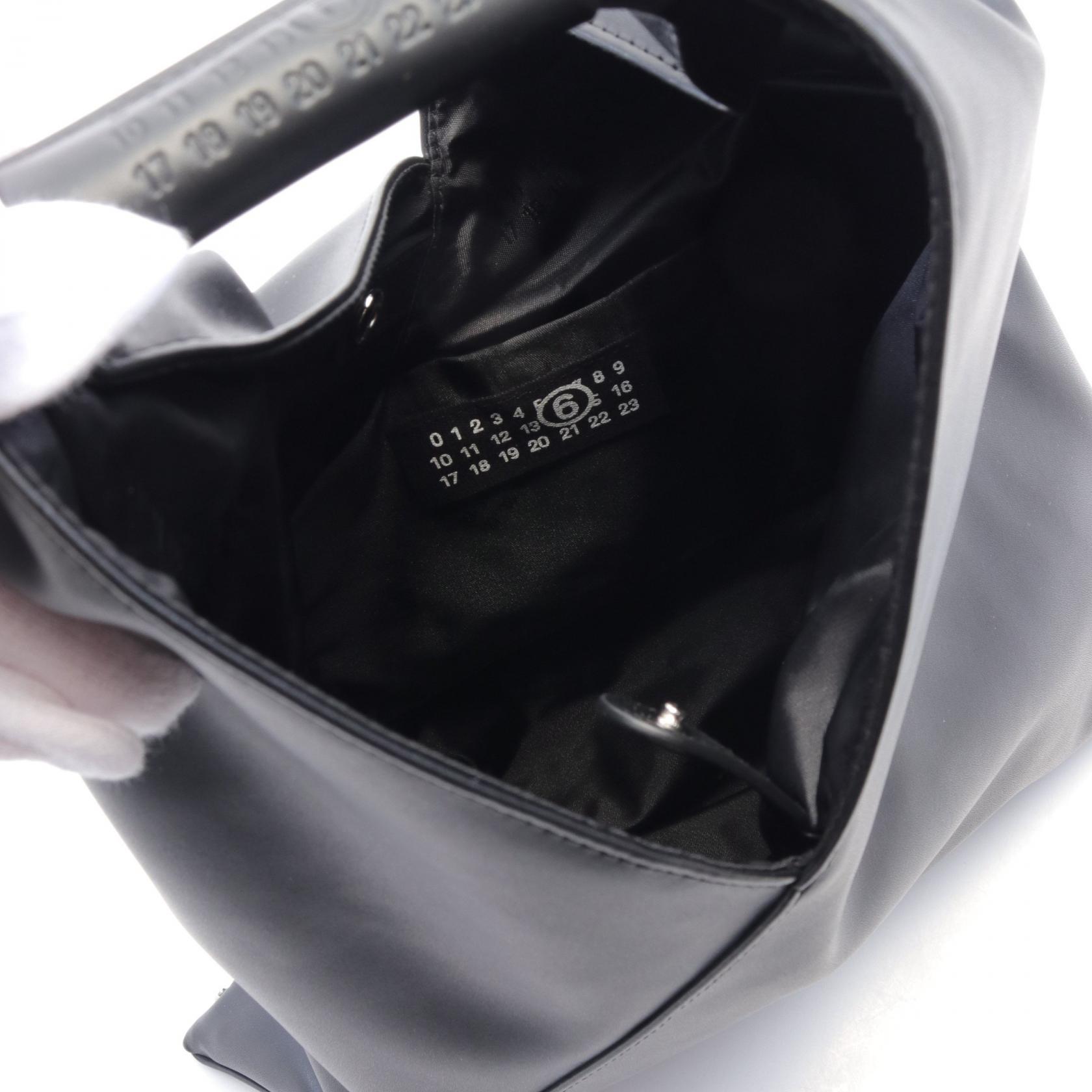 MM6 Japanese Tote Hand Bag S54WD0043P6444T8013 leather Black