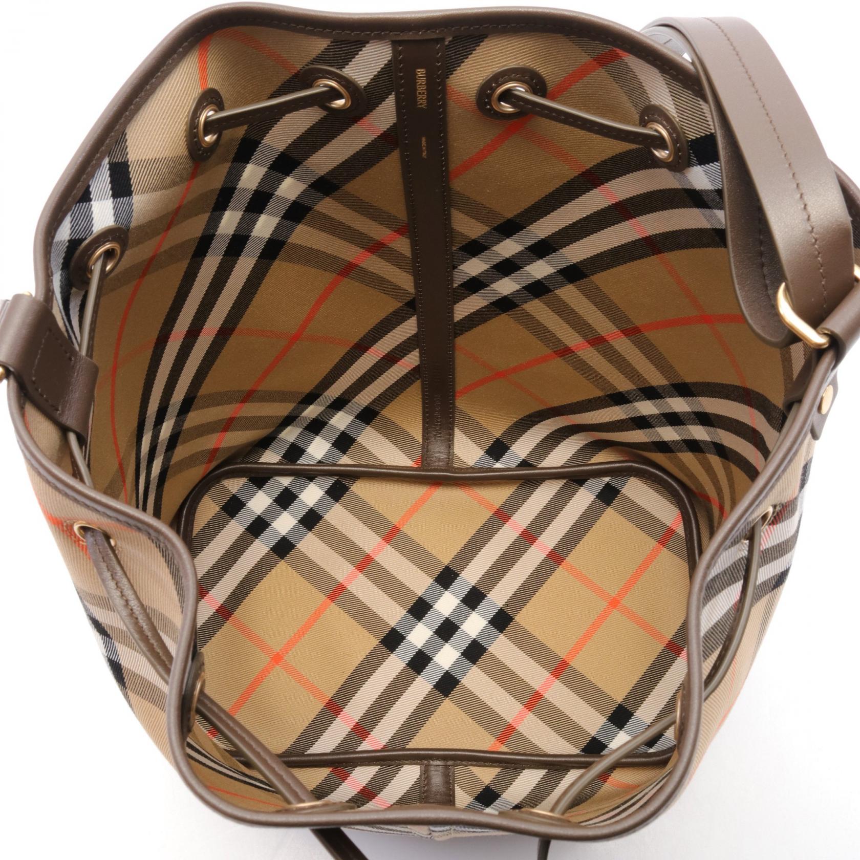 バッグ 90s vintage BURBERRY shoulder bag grunge Vintage Burberry Shoulder Bag With Leather Novacheck Print