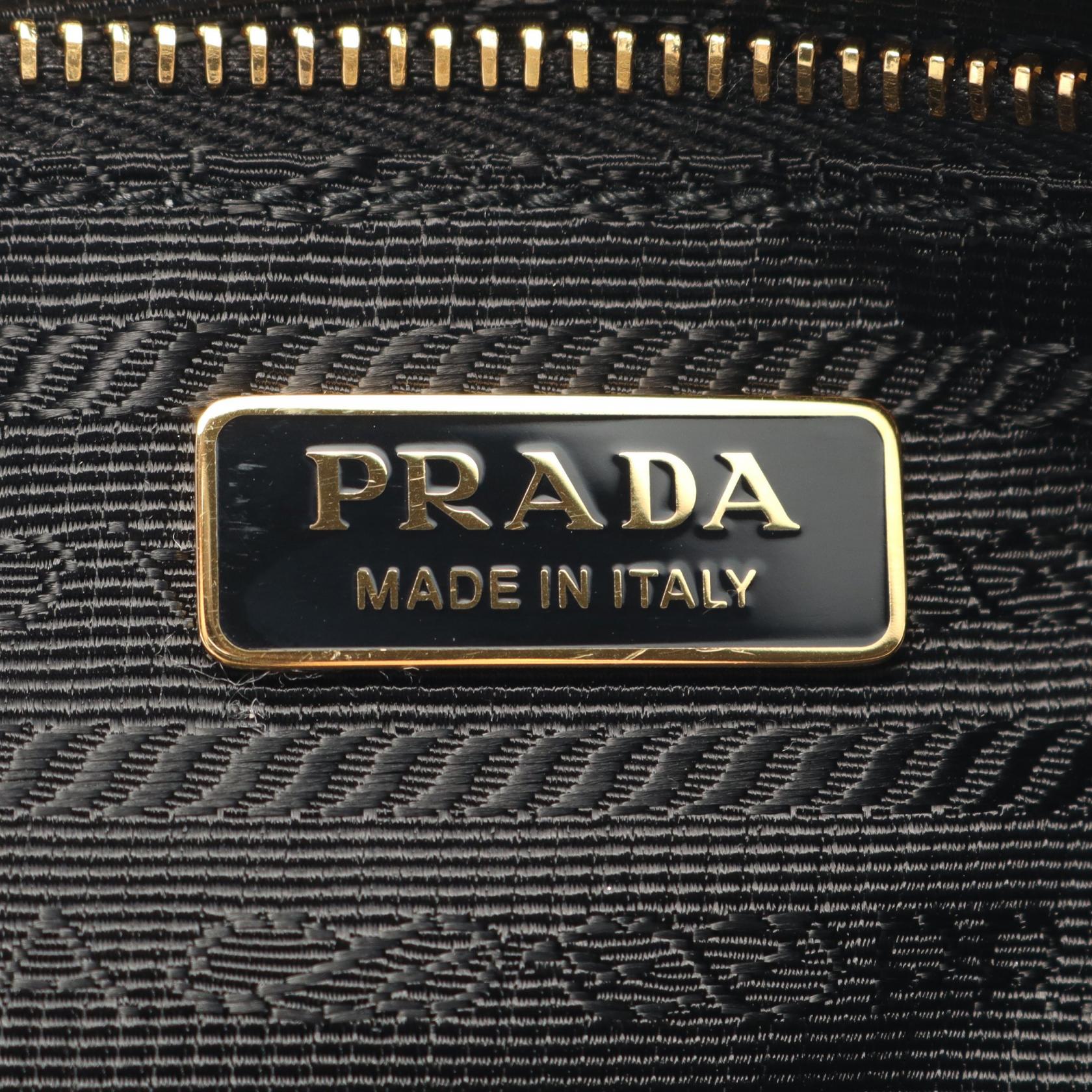 PRADA SOFT GRAIN Shoulder Bag 1BC2382CYSF0002 leather Black | eBay