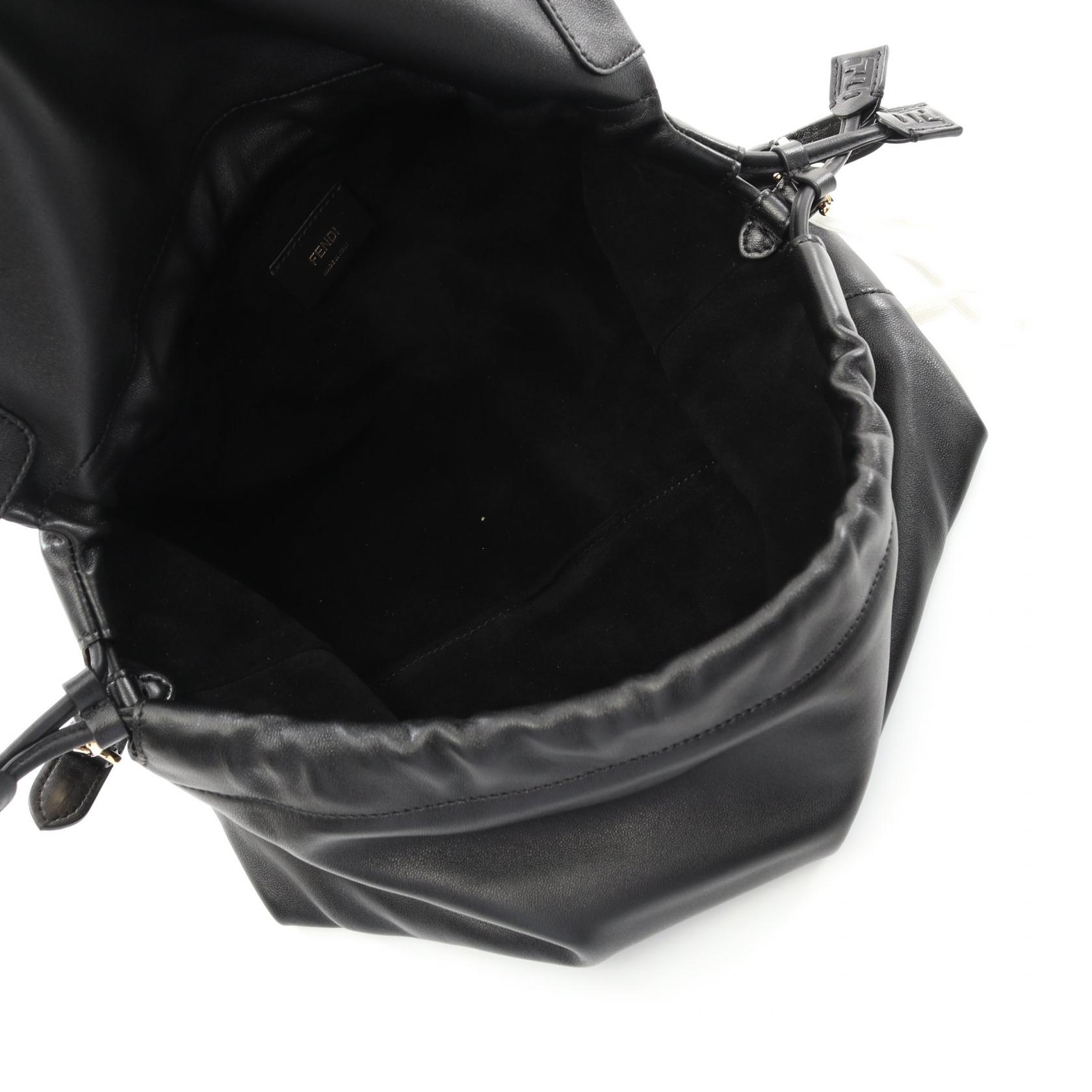 Mamma BAG【FENDI】Large Mamma Baguette Large Leather Gray | Fendi