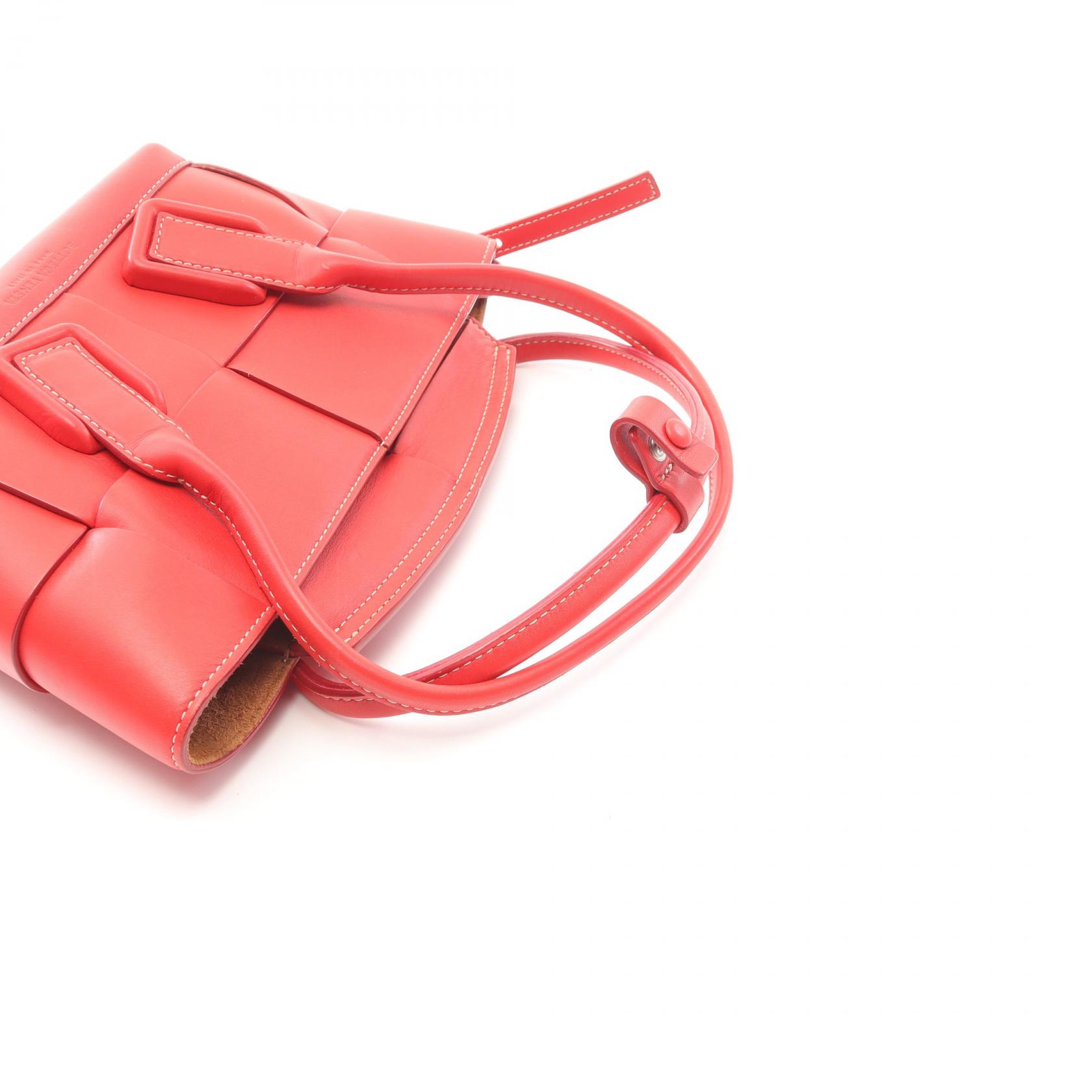 ★ Bottega Veneta★ THE ARCO 2WAY ハンドバッグ ボッテガヴェネタ(BOTTEGA VENETA)ボッテガヴェネタ ミニ アルコ