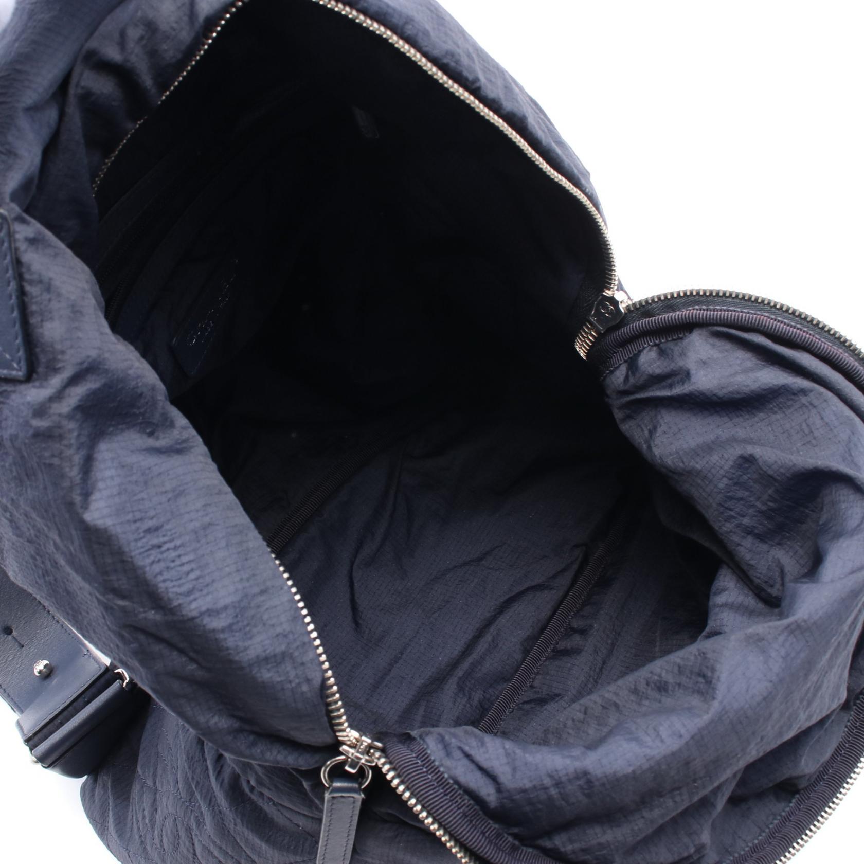 CHANEL Matelasse Backpack Satin Navy CC Auth 154704 Chanel Navy Quilted Shiny Calfskin Chanel 22 Backpack Gold  main image 2