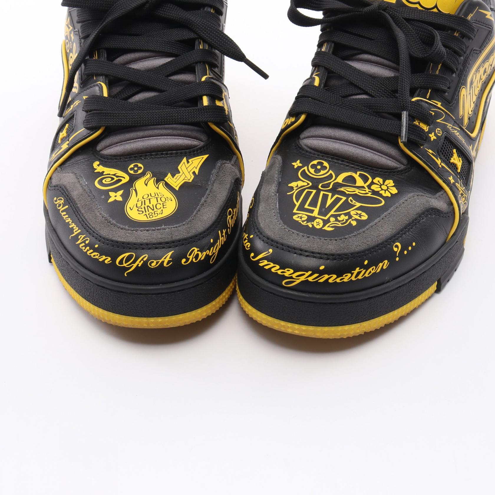 LOUIS VUITTON LV trainer sneakers #8 shoes leather Black