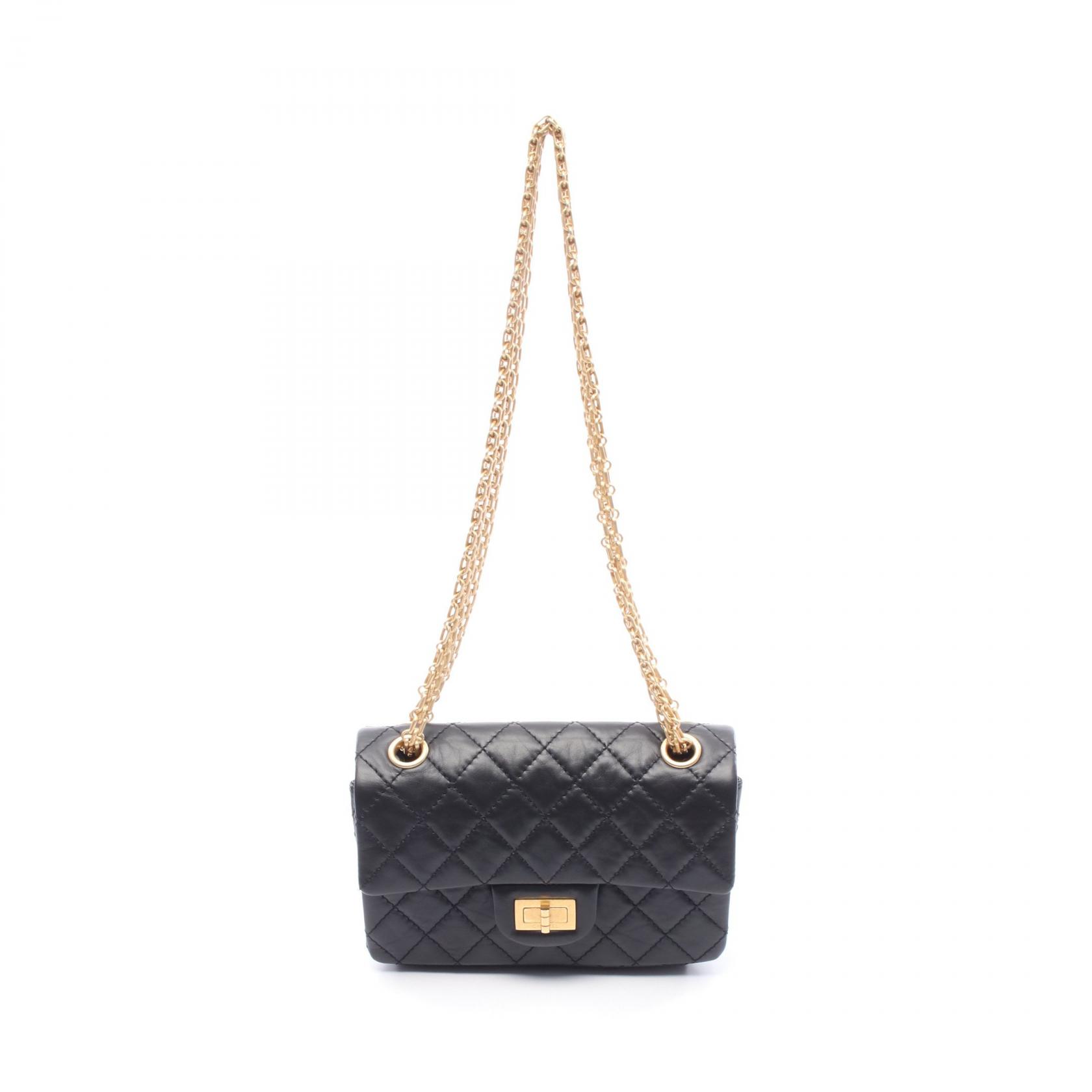 シャネル 2.55 ミニマトラッセ チェーンショルダー ゴールド金具