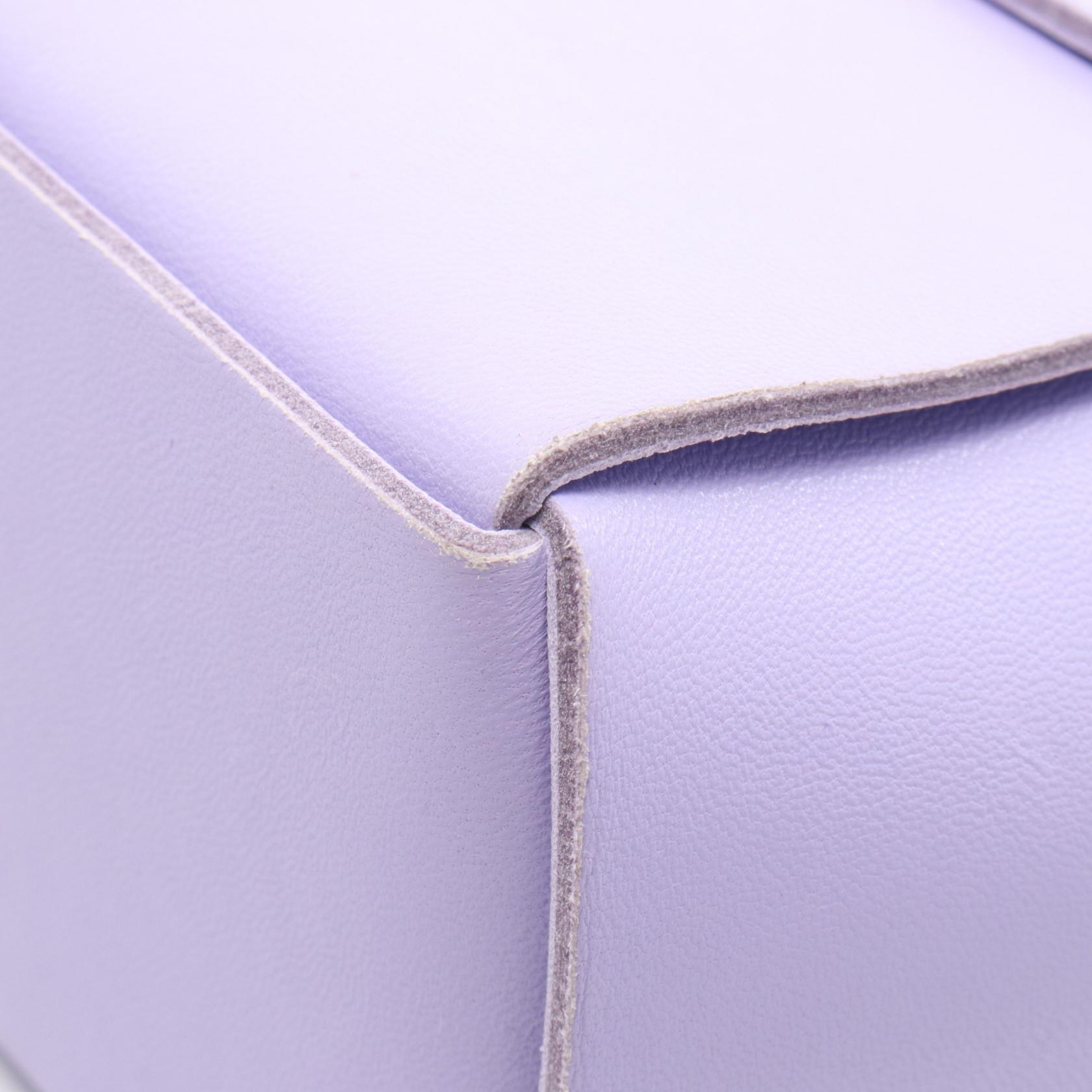 BOTTEGA VENETA アルコ ショルダー ハンドバッグ 2WAY 紫 ボッテガ・ヴェネタのバッグ「ミニ カバ」「アルコ トート」に新色