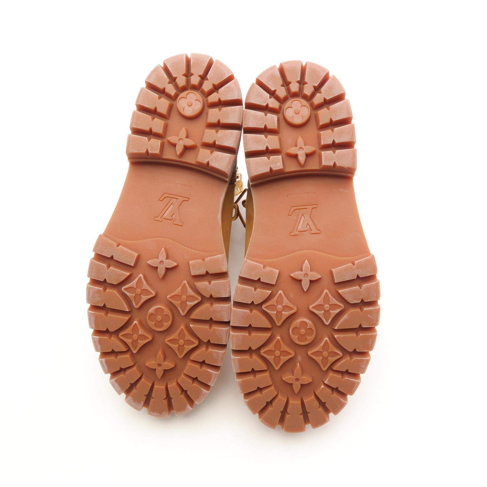 LOUIS VUITTON LV Timberland 6-IN short boots #7.5 leather Brown